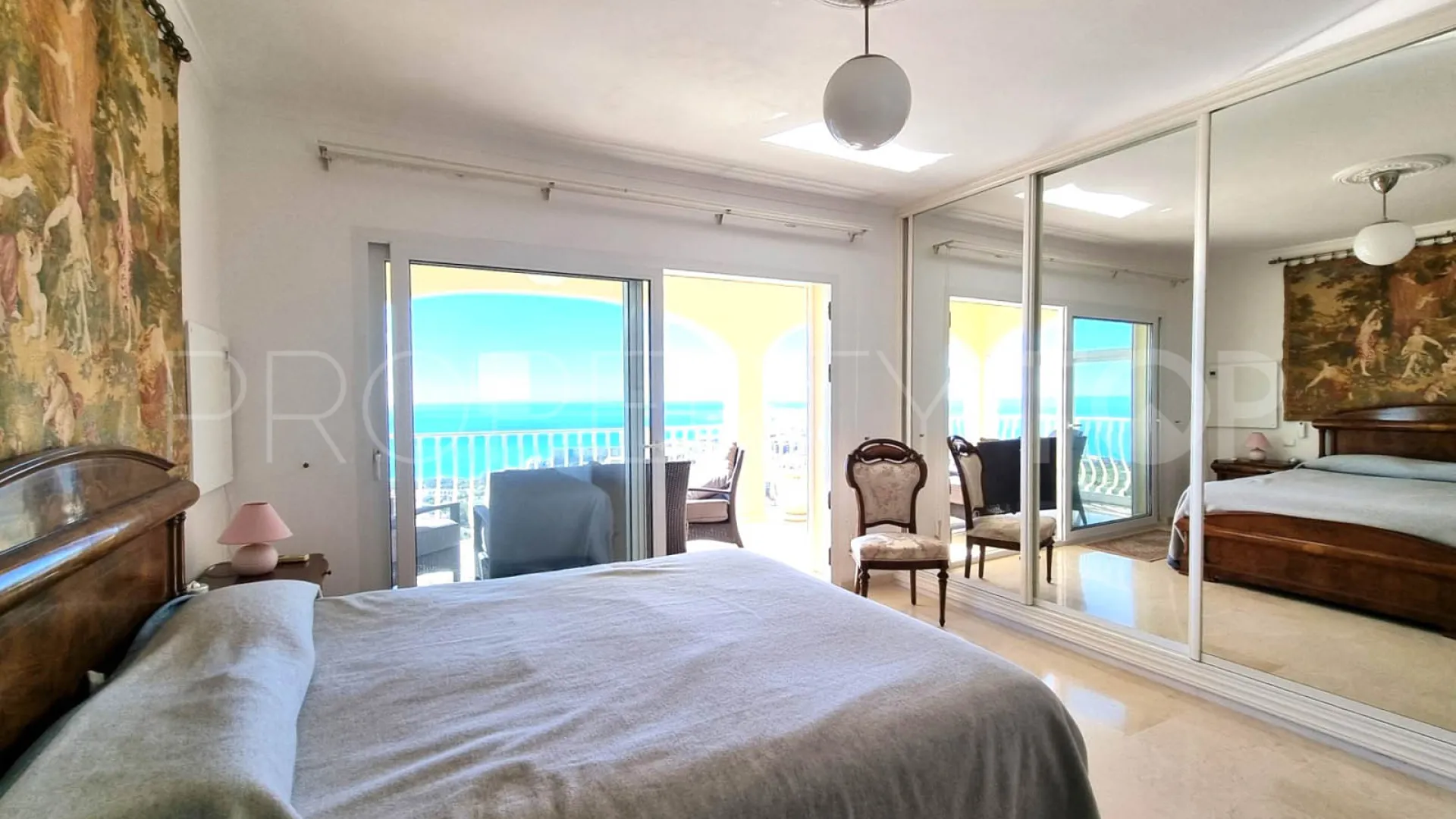 5 bedrooms La Capellania villa for sale