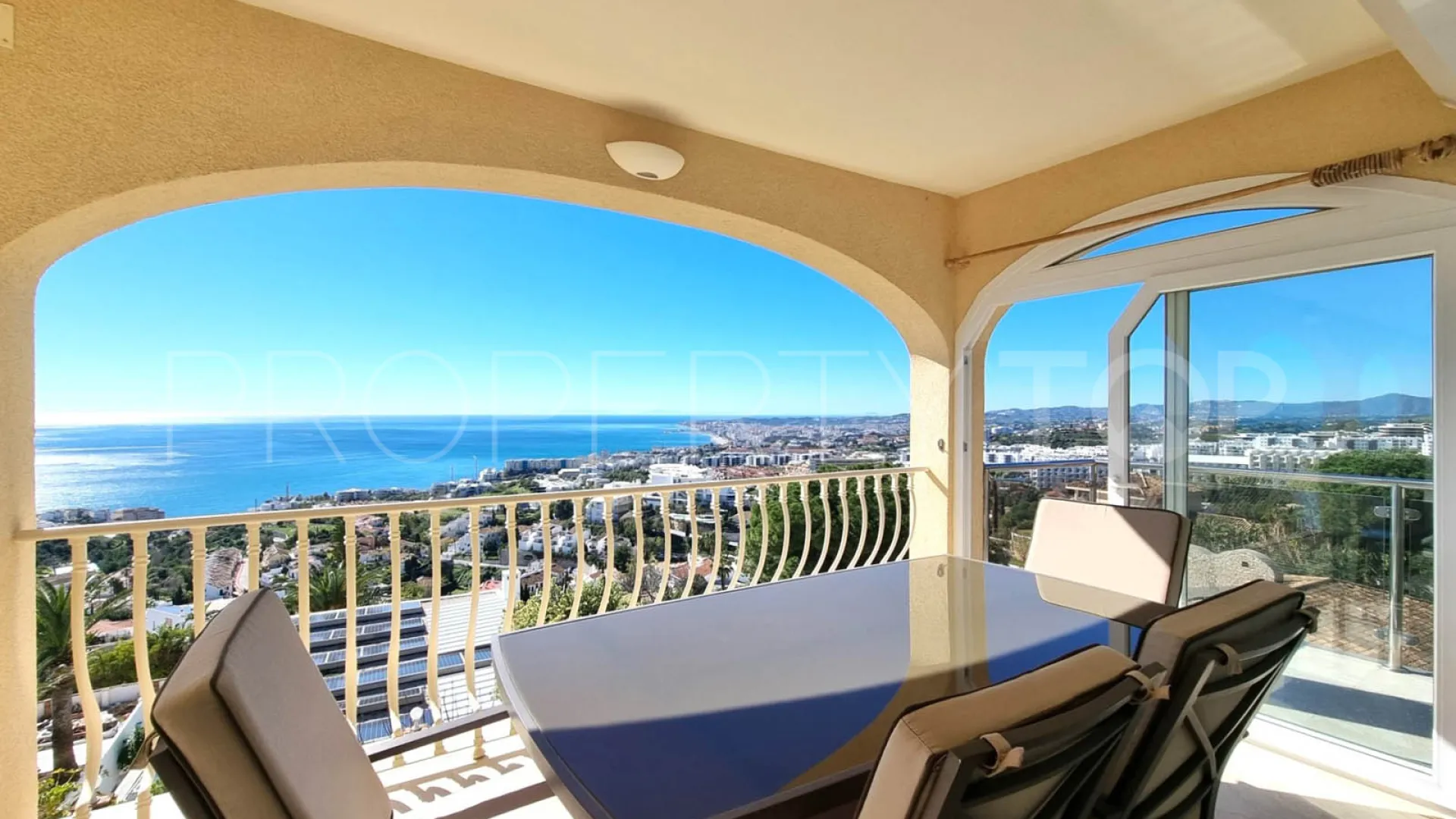 5 bedrooms La Capellania villa for sale