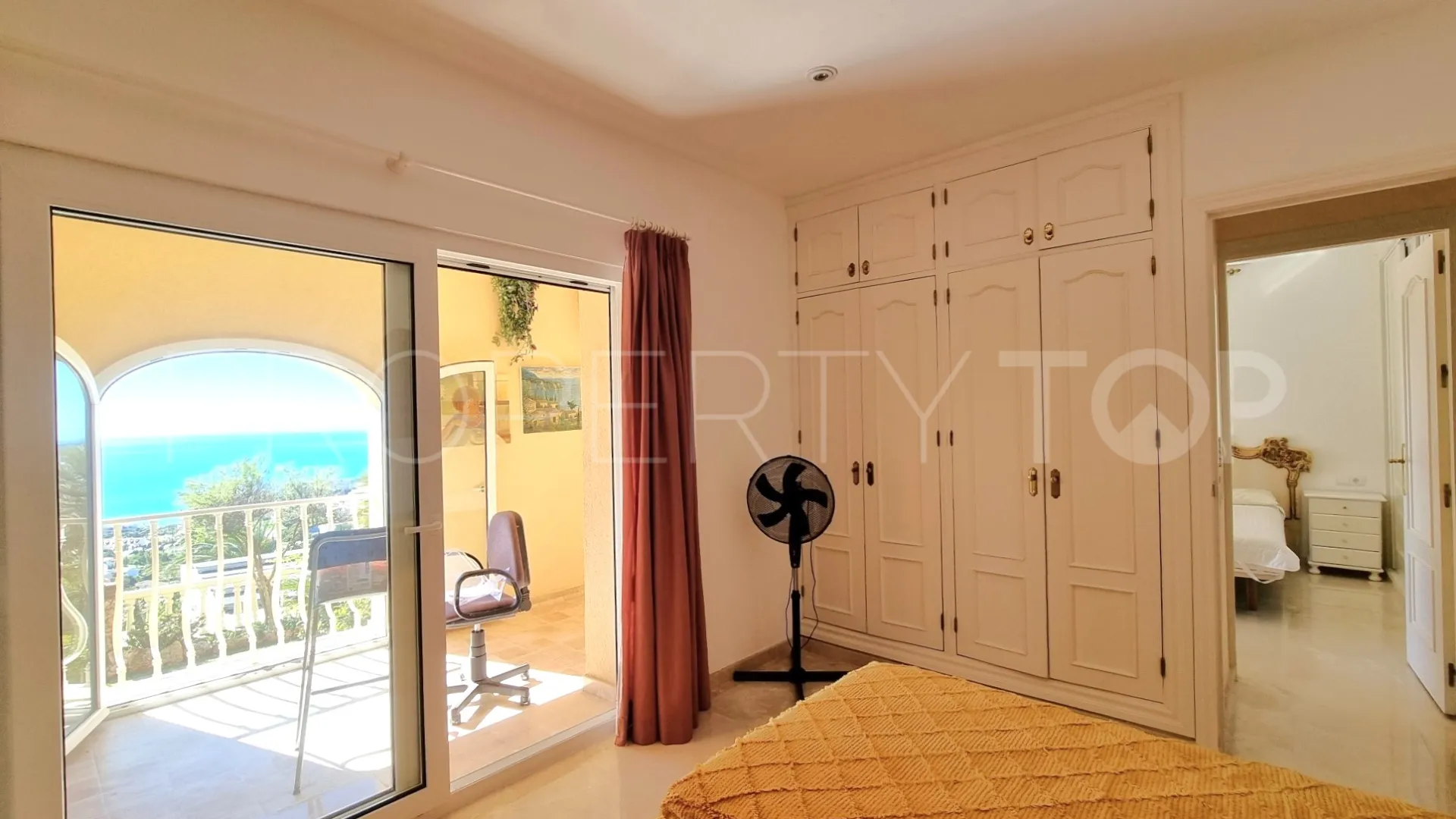 5 bedrooms La Capellania villa for sale