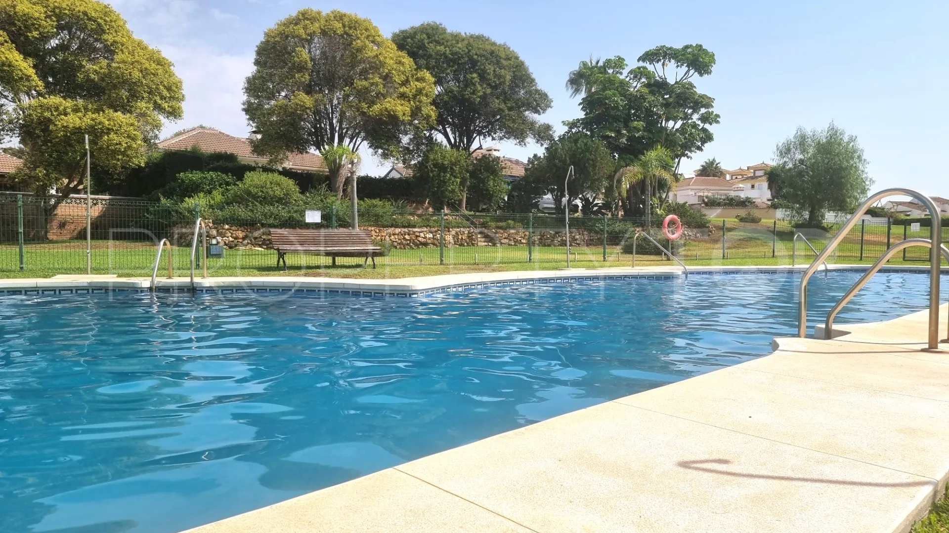 3 bedrooms Calahonda villa for sale
