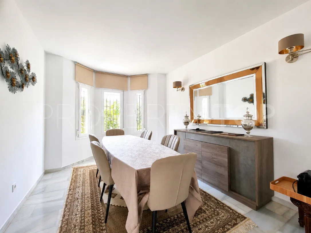 3 bedrooms Calahonda villa for sale