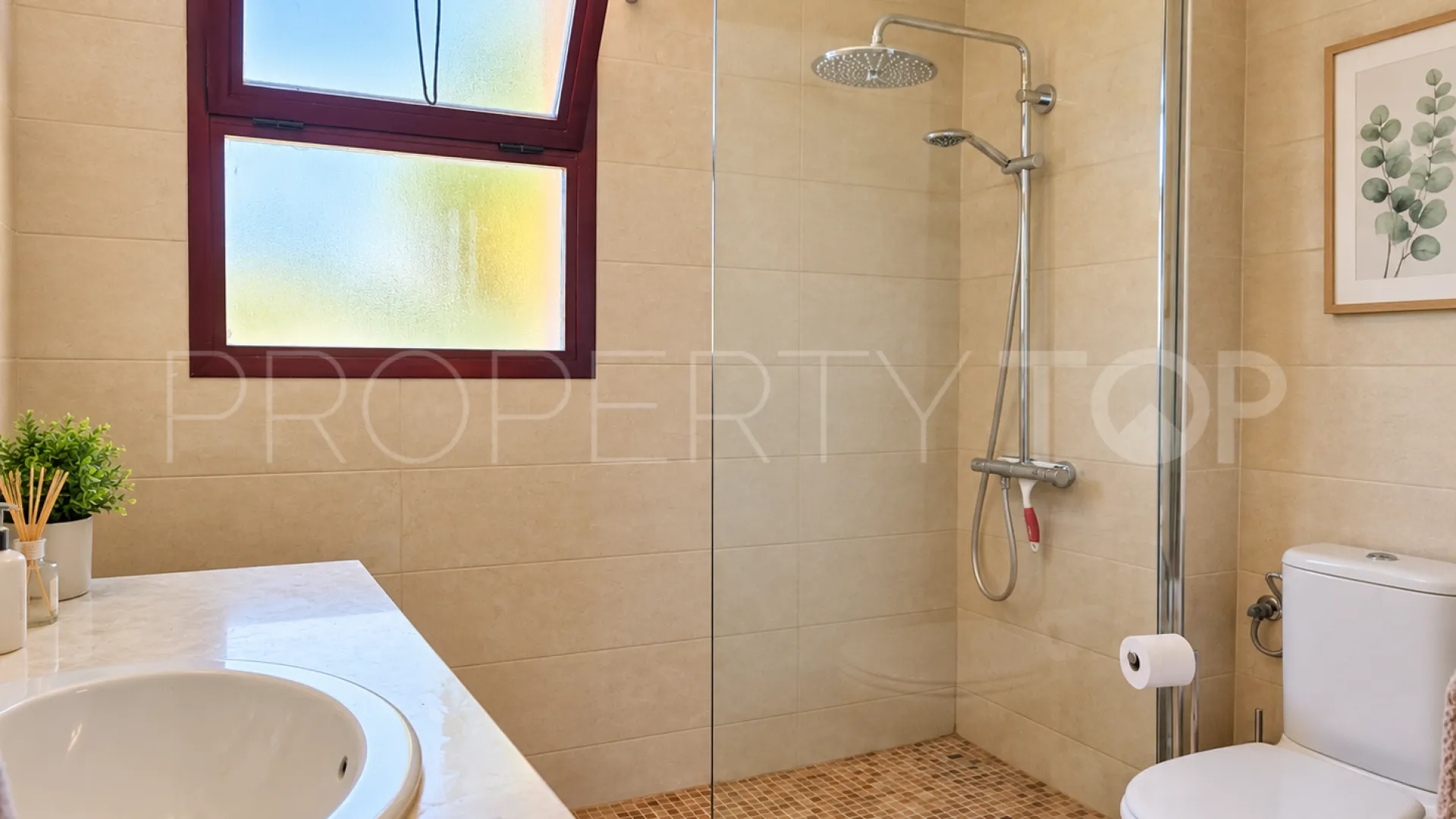 3 bedrooms apartment for sale in Calahonda