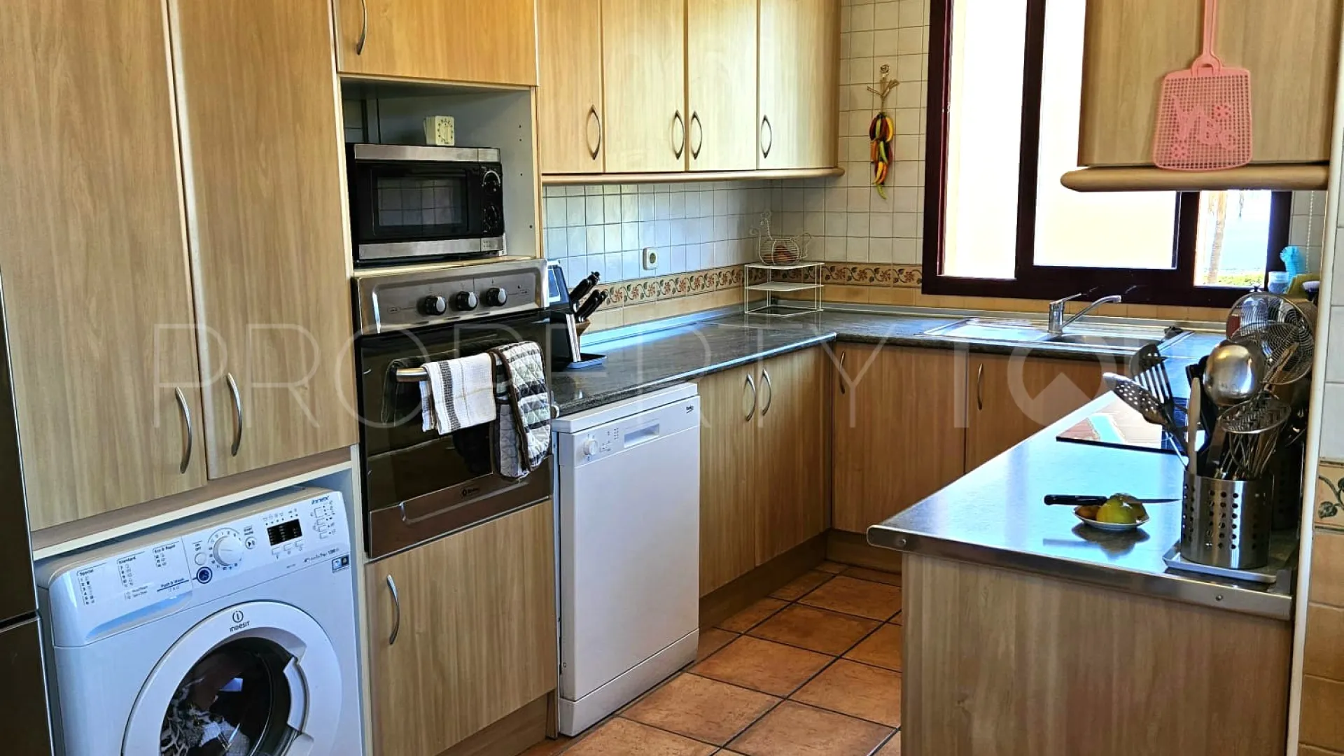 Se vende apartamento en Calahonda de 3 dormitorios