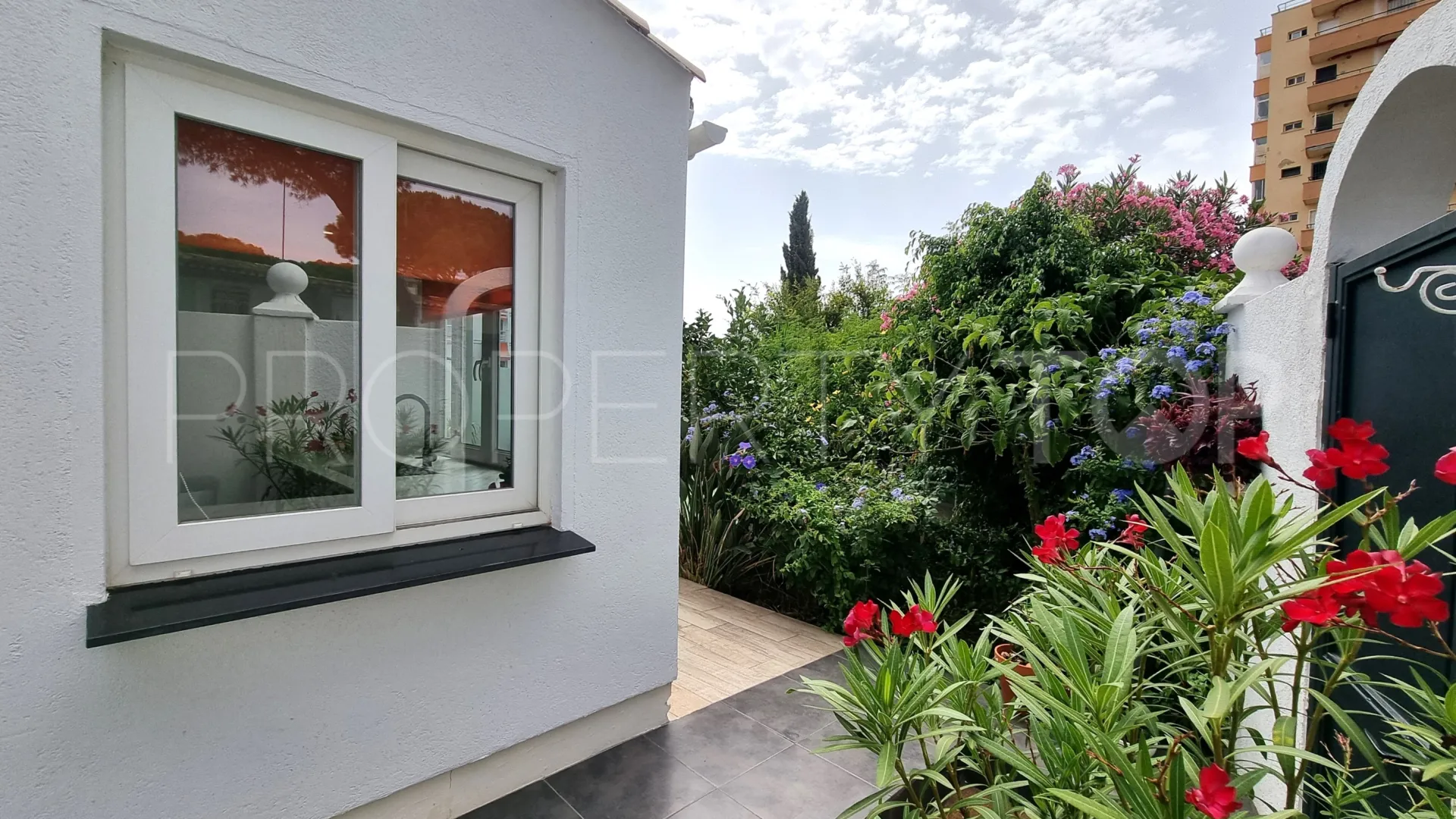 Semi detached house for sale in Calypso