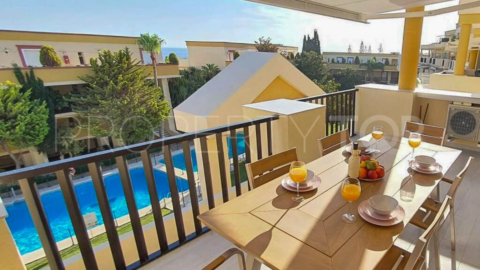 Elviria Playa, estudio con 1 dormitorio en venta