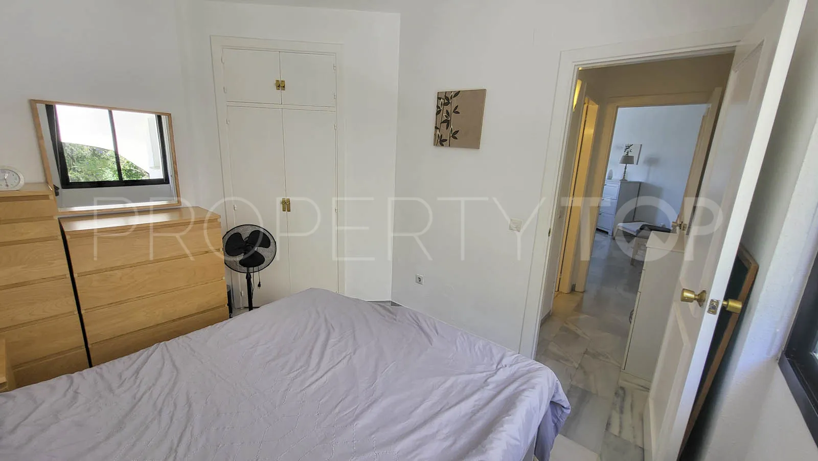 Se vende apartamento en Calahonda