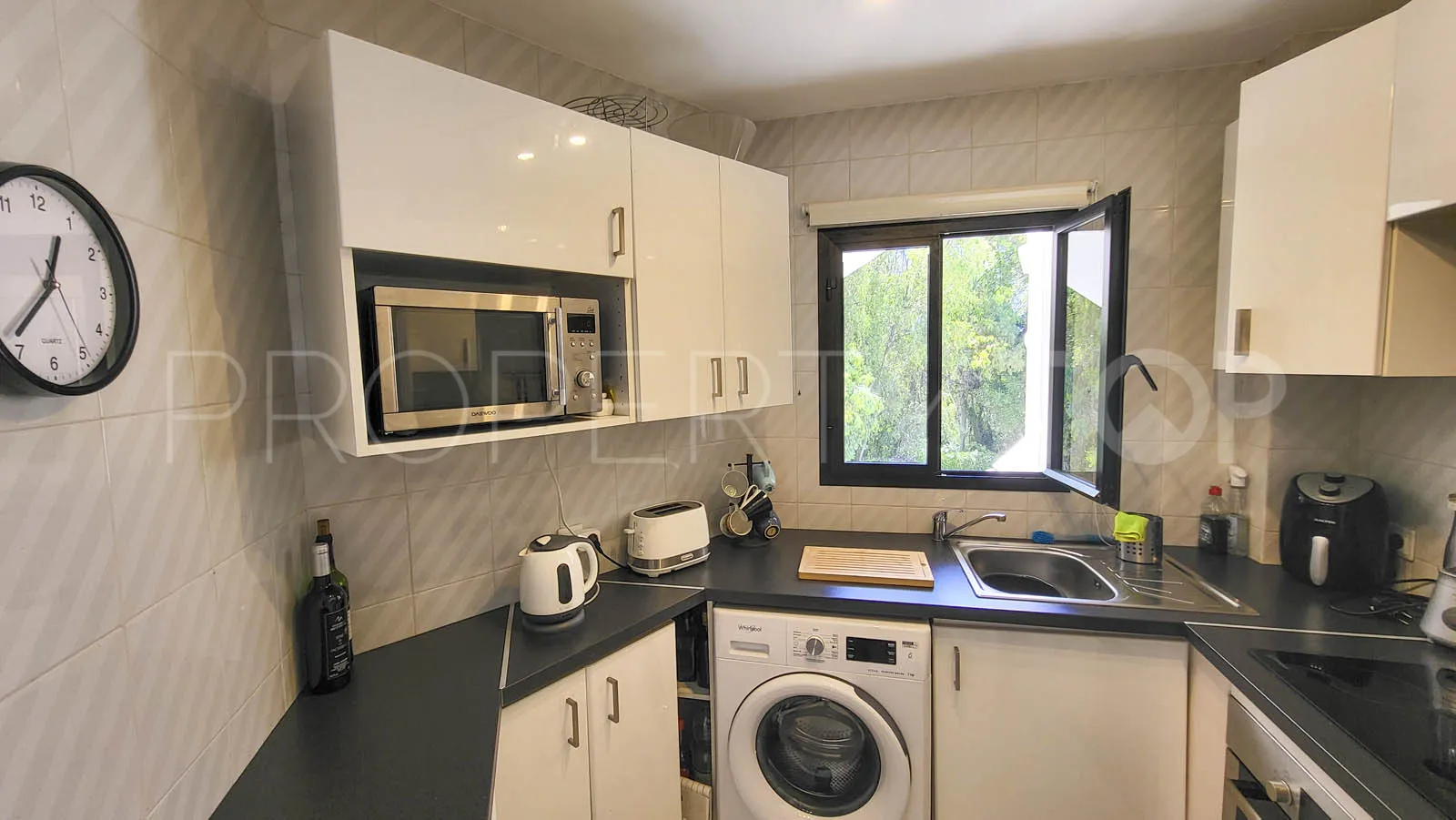 Se vende apartamento en Calahonda