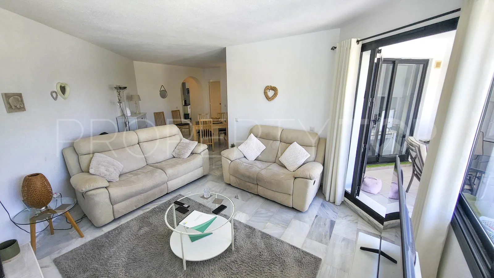 Se vende apartamento en Calahonda