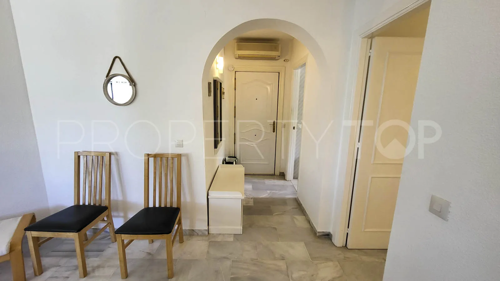 Se vende apartamento en Calahonda