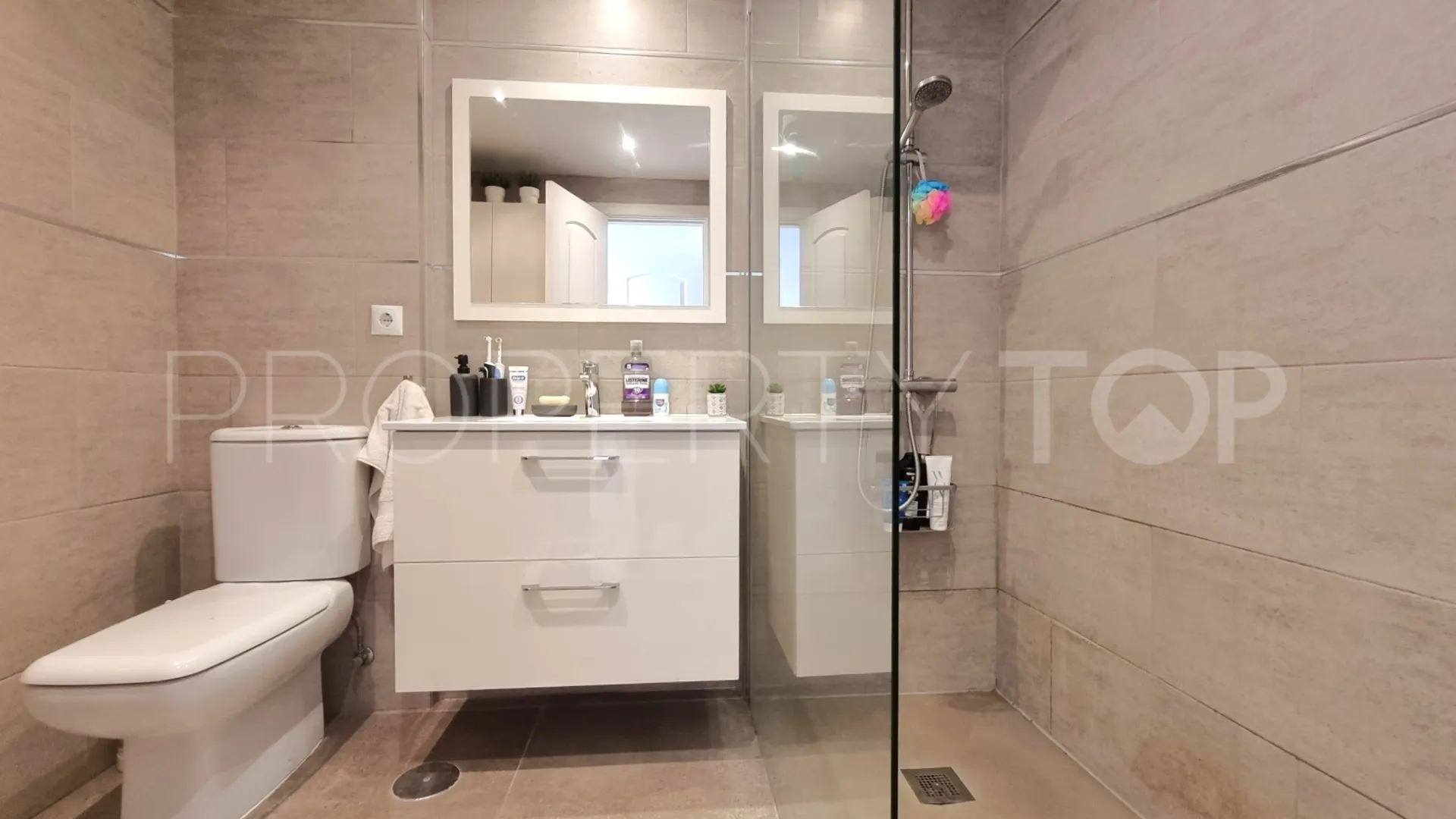 Penthouse for sale in La Reserva de Marbella