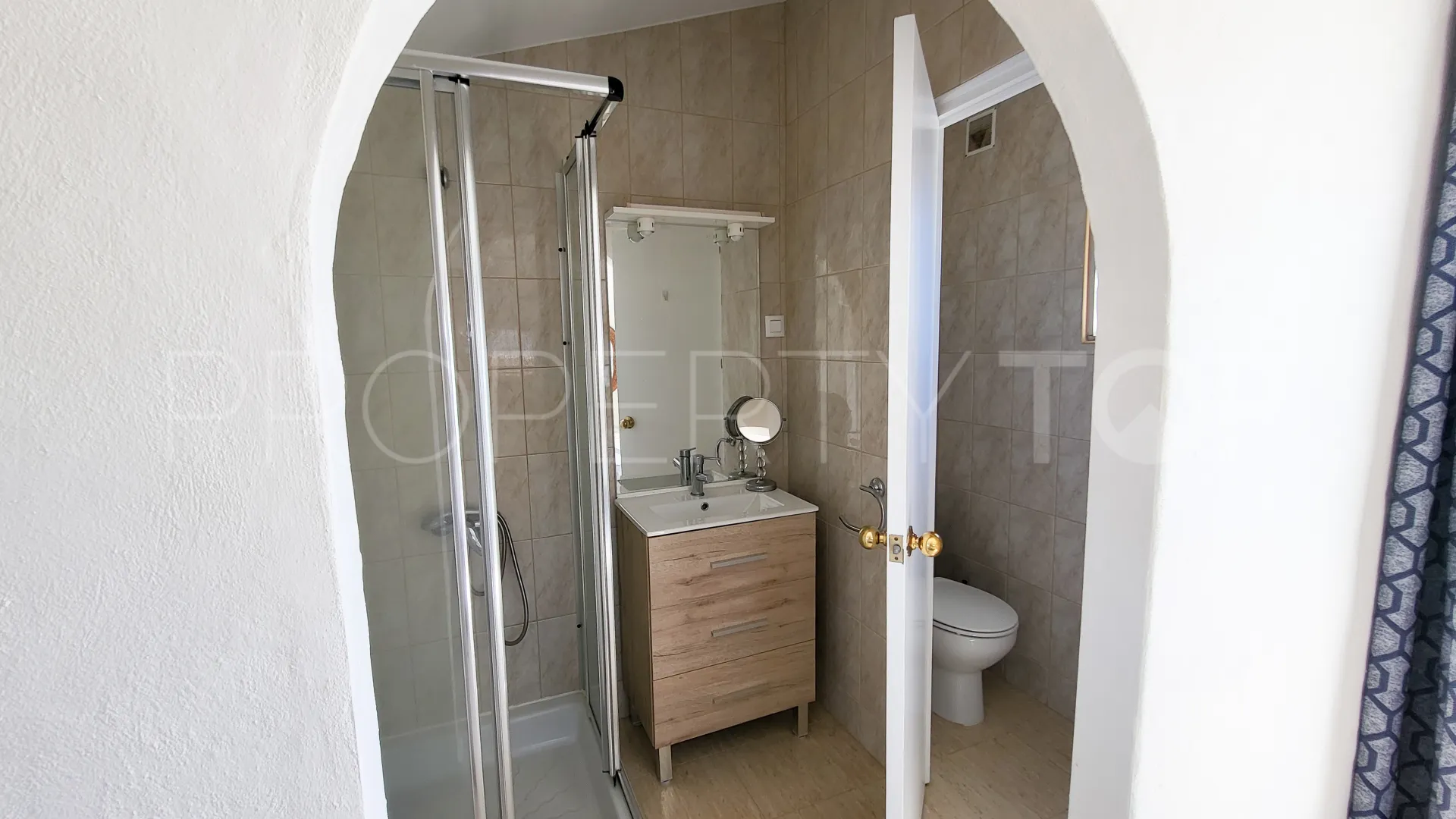 Buy semi detached house in Puerto La Duquesa