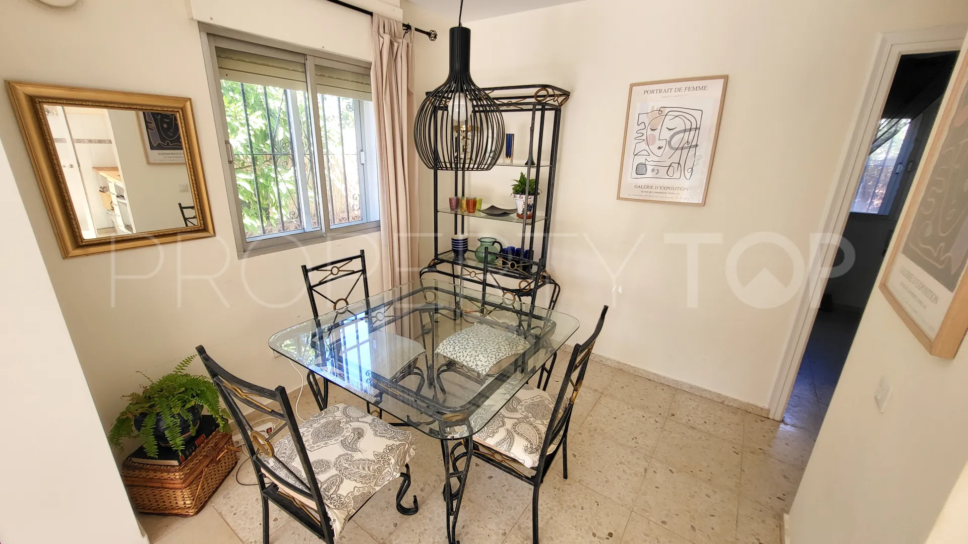 Buy semi detached house in Puerto La Duquesa