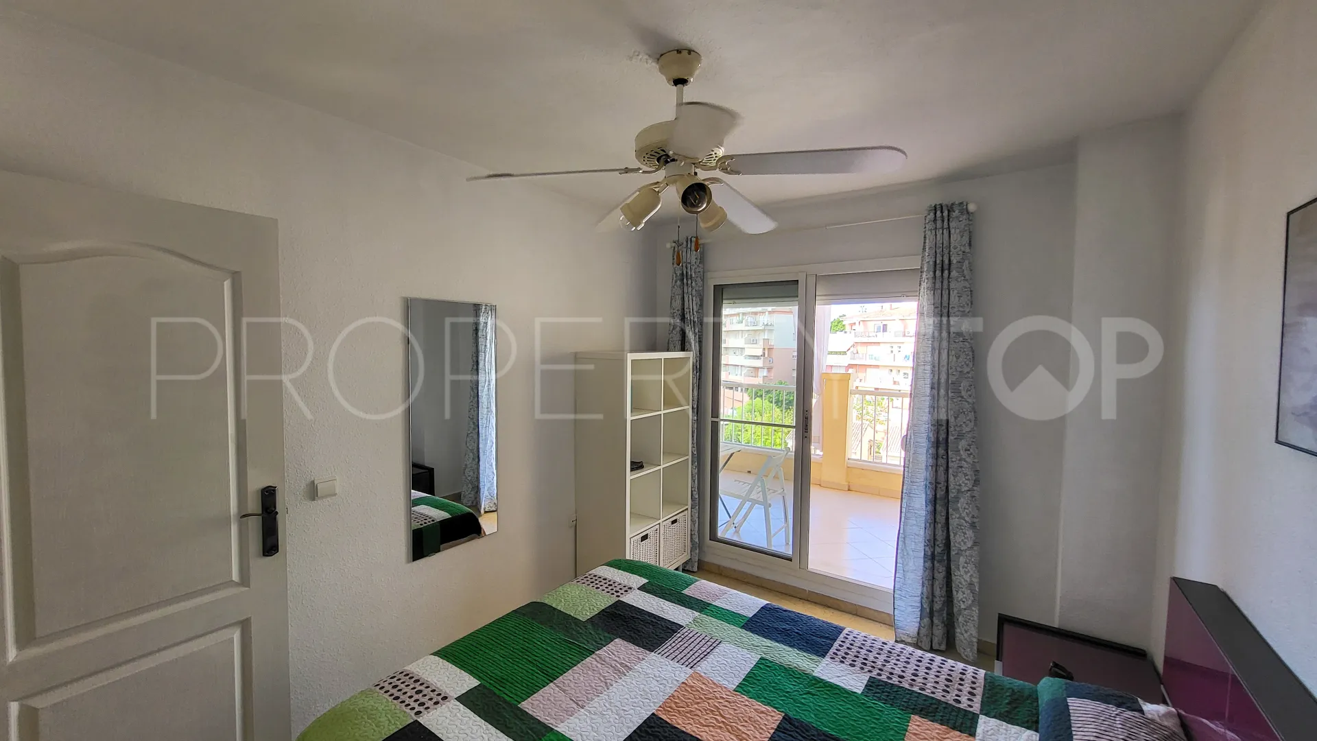 Buy apartment in Nueva Torrequebrada