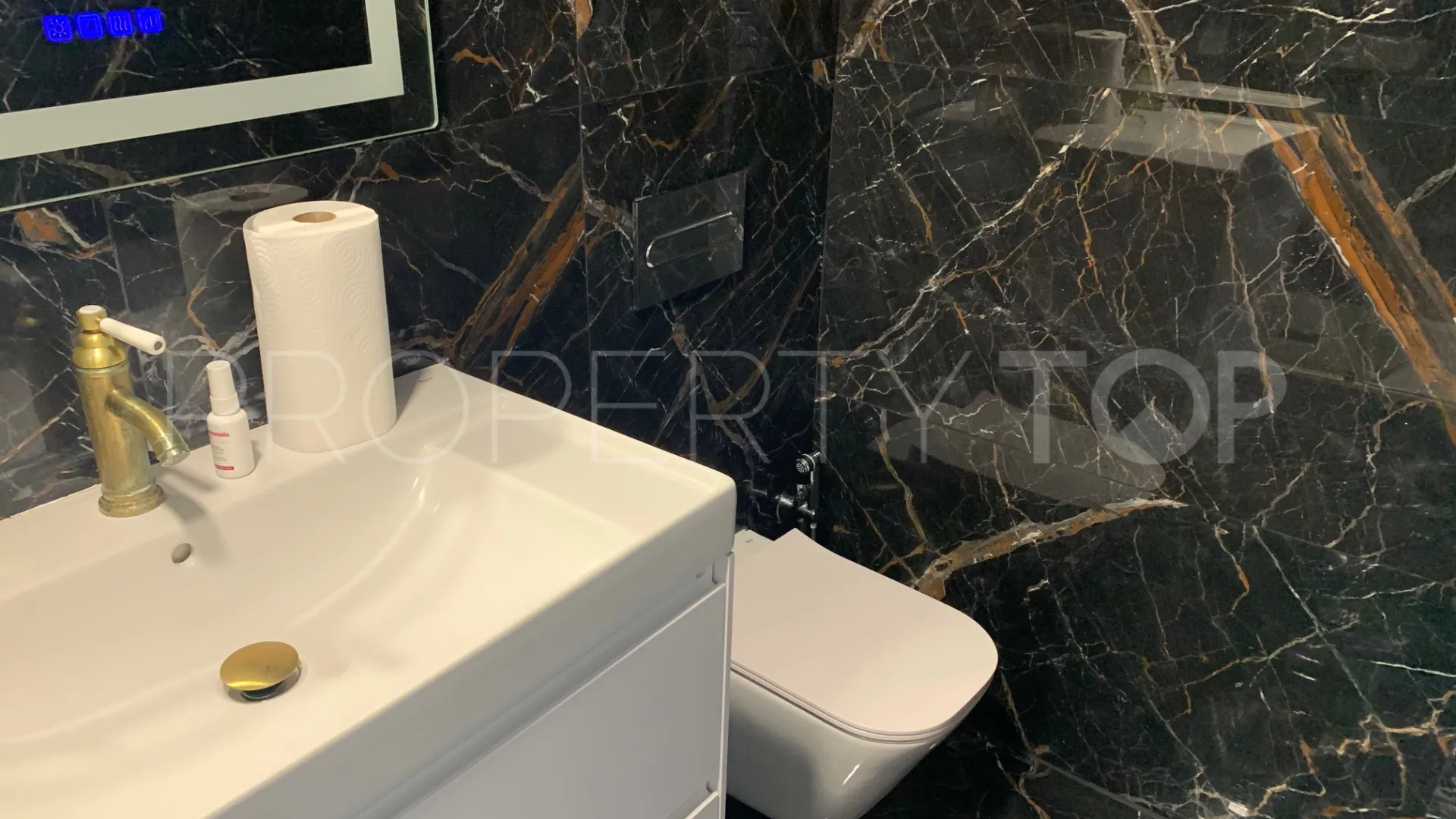 Apartamento a la venta en Calypso con 2 dormitorios