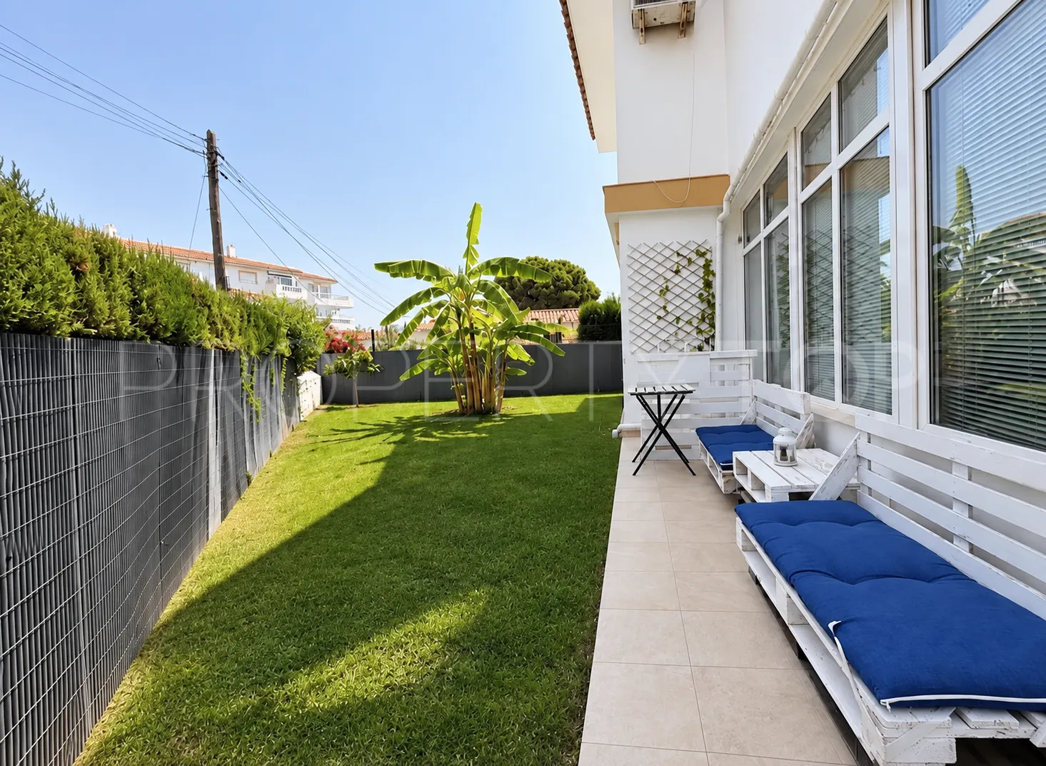 Apartment for sale in El Faro with 3 bedrooms
