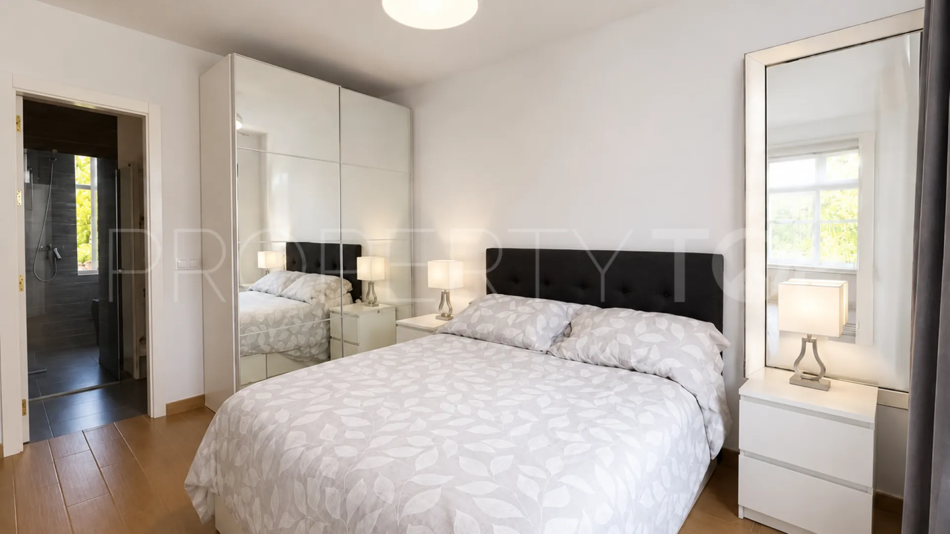 Apartment for sale in El Faro with 3 bedrooms