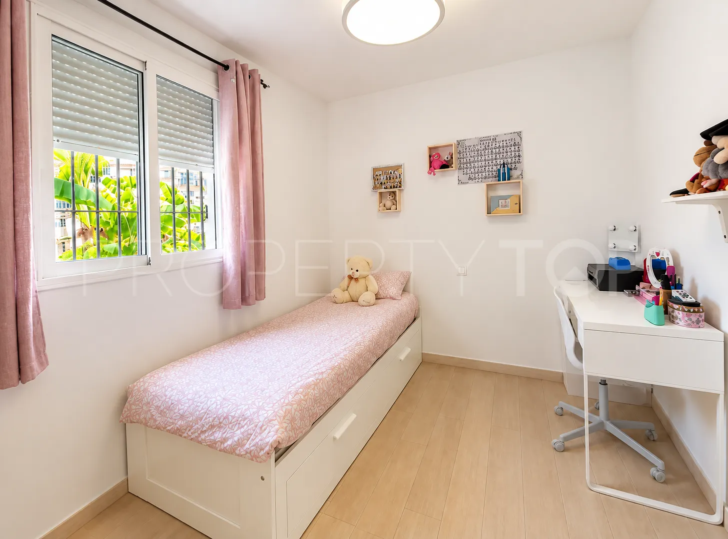 Apartment for sale in El Faro with 3 bedrooms
