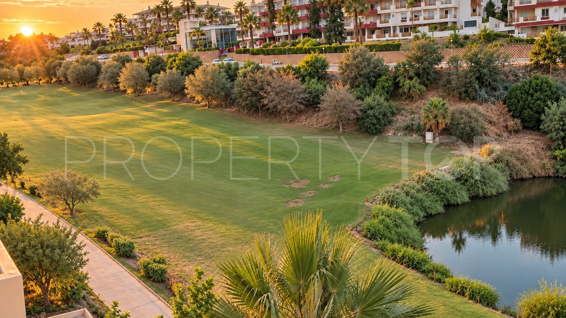 For sale 3 bedrooms penthouse in Riviera del Sol