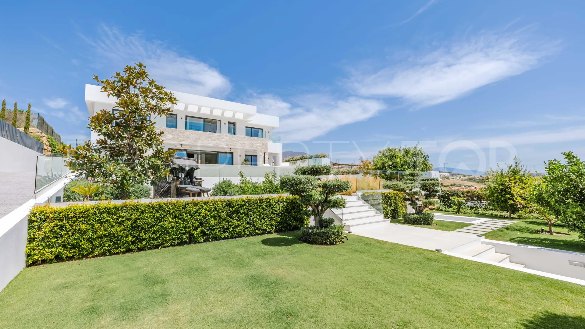 Casares Golf villa for sale