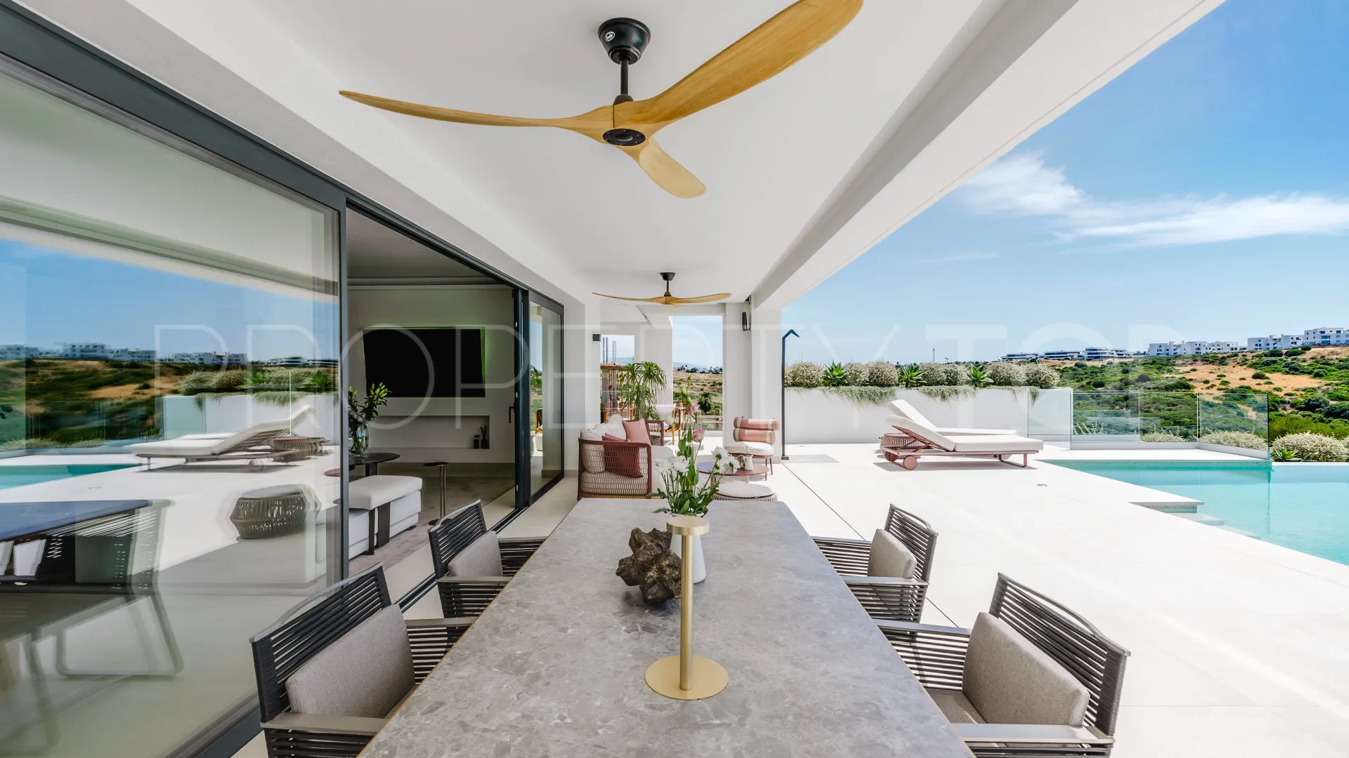 Casares Golf villa for sale