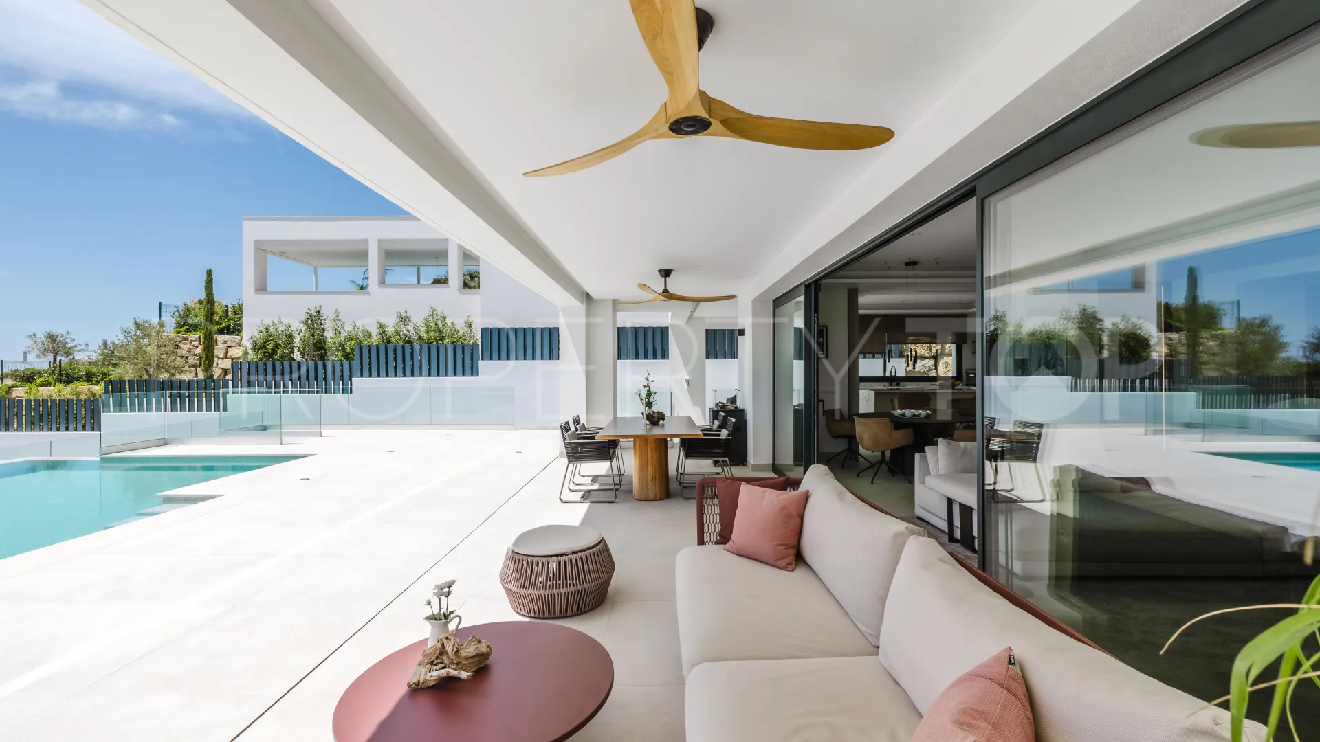 Casares Golf villa for sale