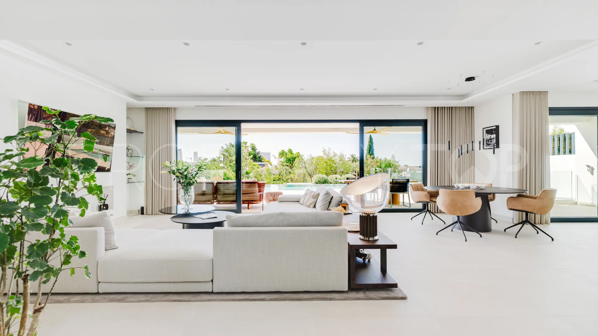 Casares Golf villa for sale