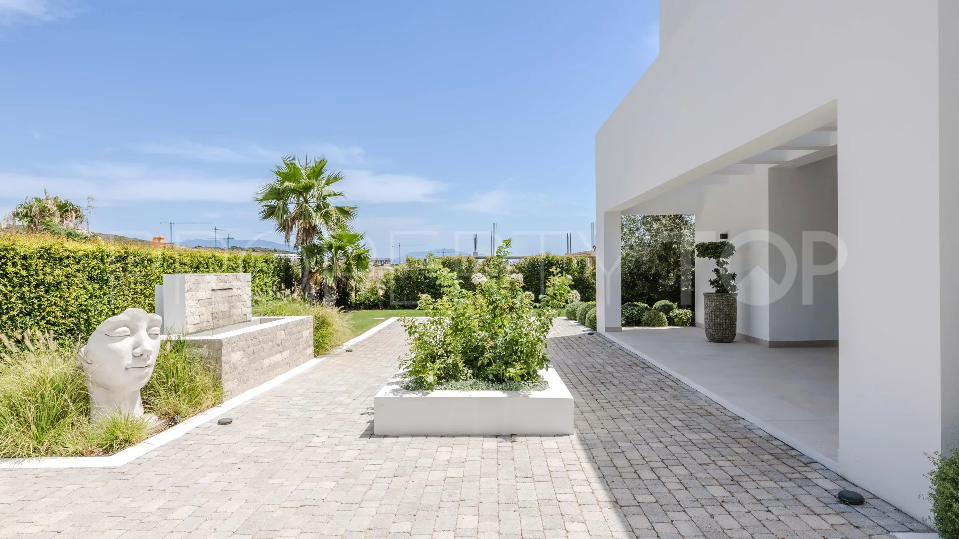 Casares Golf villa for sale
