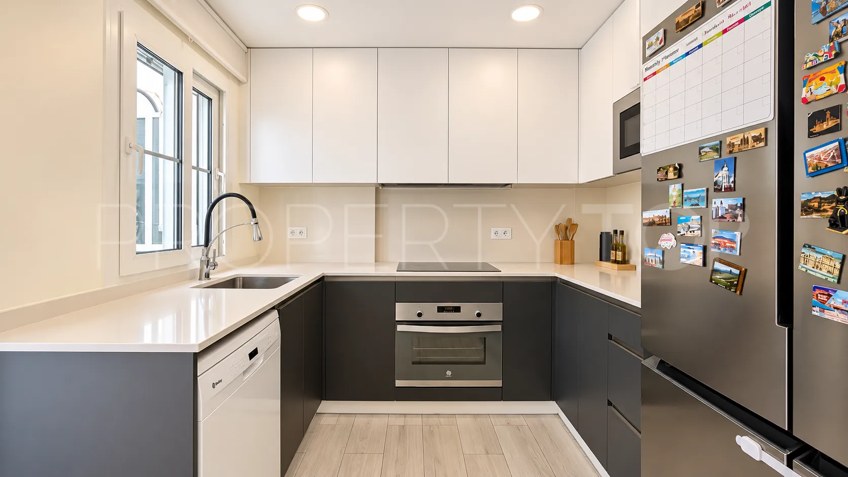 Town house for sale in Malaga