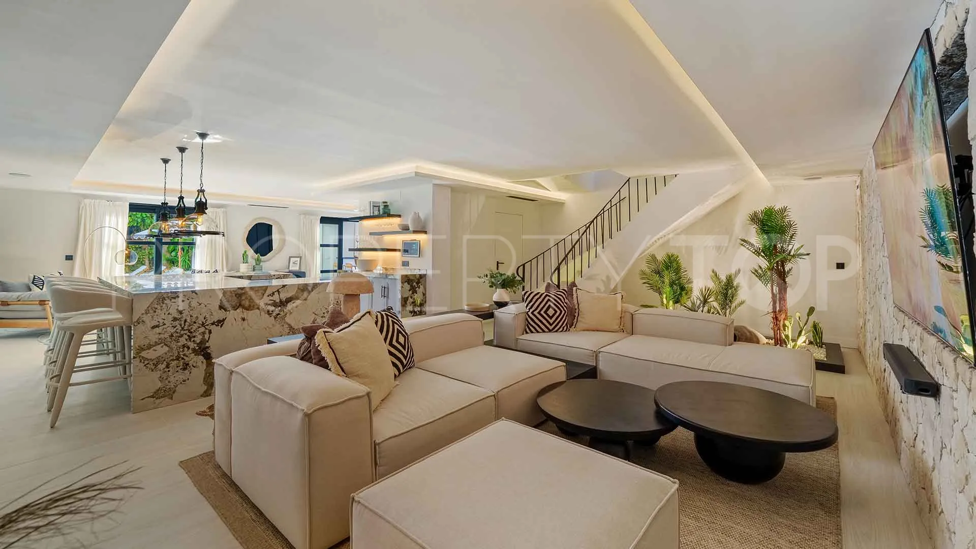 Nueva Andalucia, villa en venta con 6 dormitorios