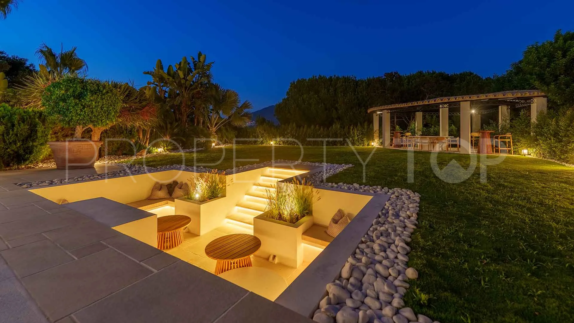 Nueva Andalucia, villa en venta con 6 dormitorios
