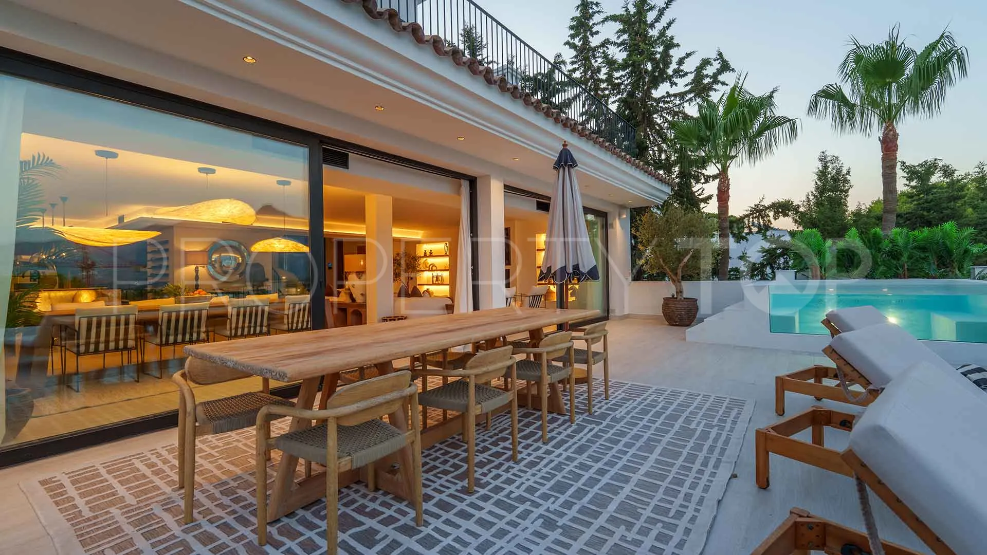 Nueva Andalucia, villa en venta con 6 dormitorios