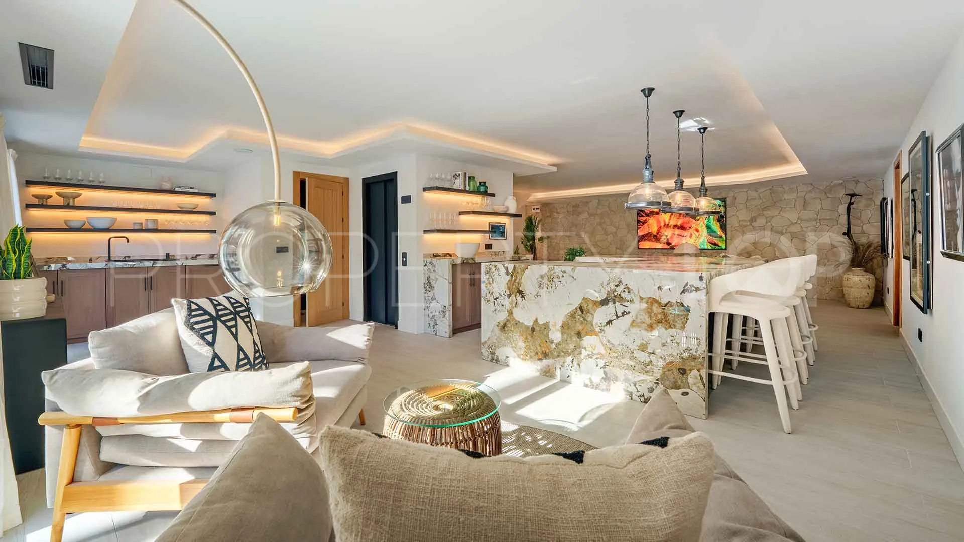 Nueva Andalucia, villa en venta con 6 dormitorios