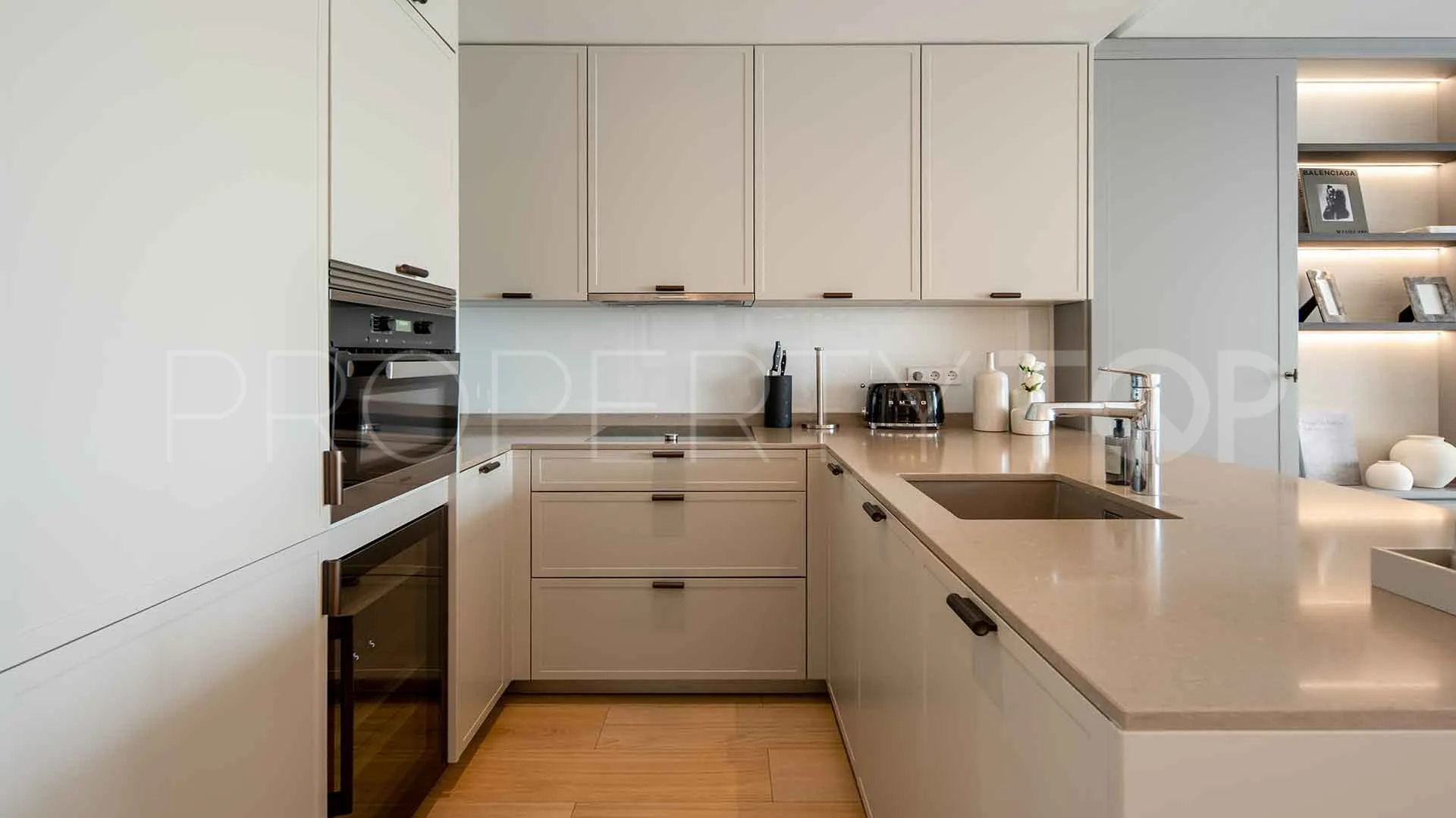 Marina Puente Romano 3 bedrooms apartment for sale