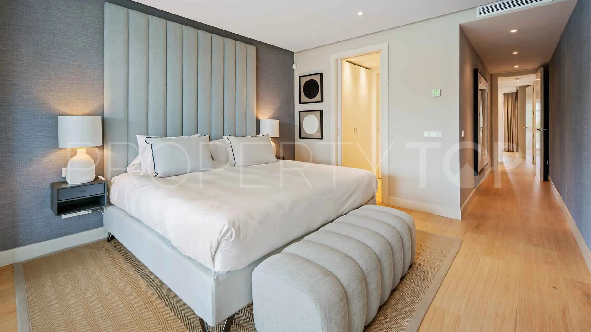 Marina Puente Romano 3 bedrooms apartment for sale