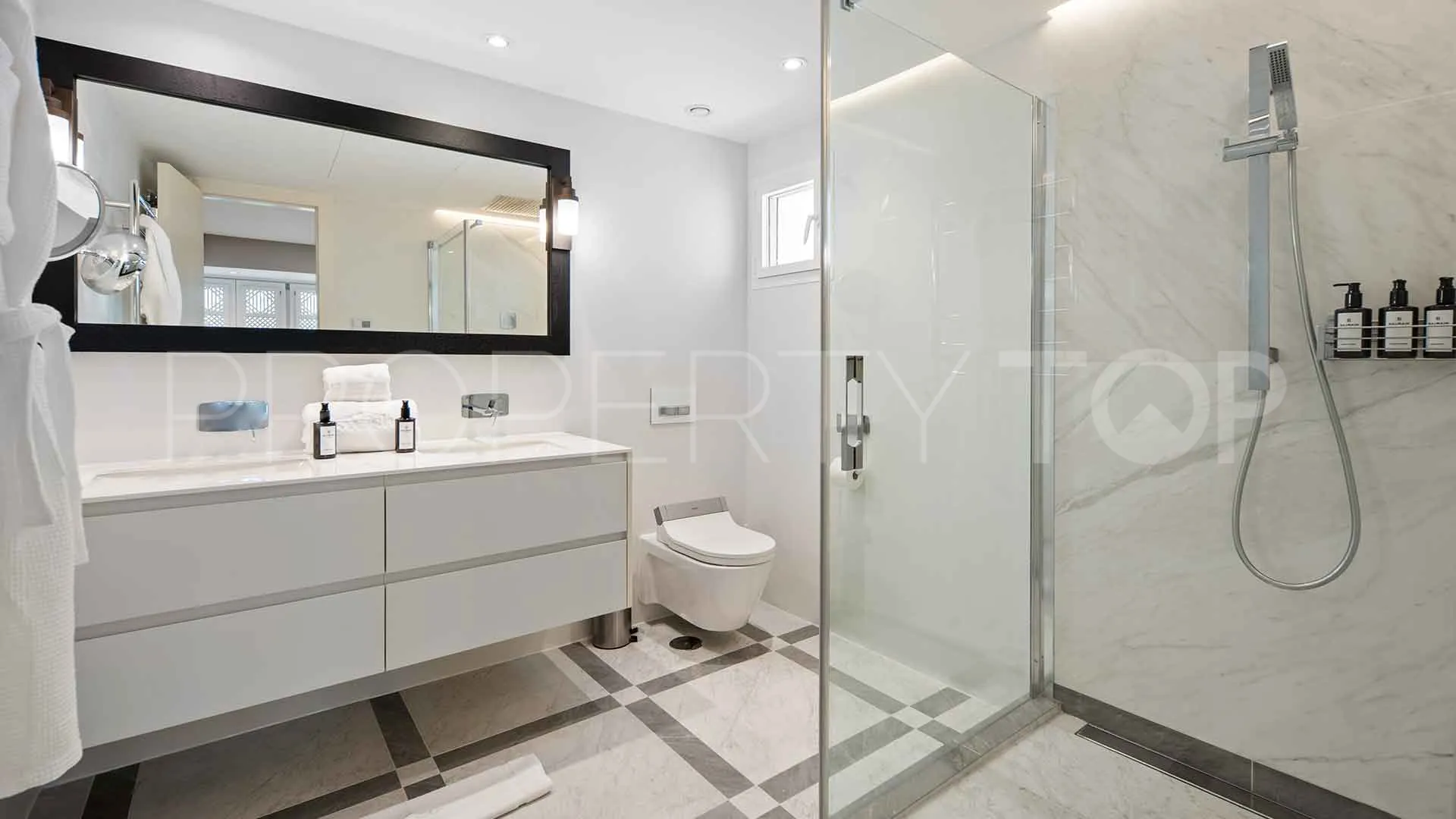 Marina Puente Romano 3 bedrooms apartment for sale