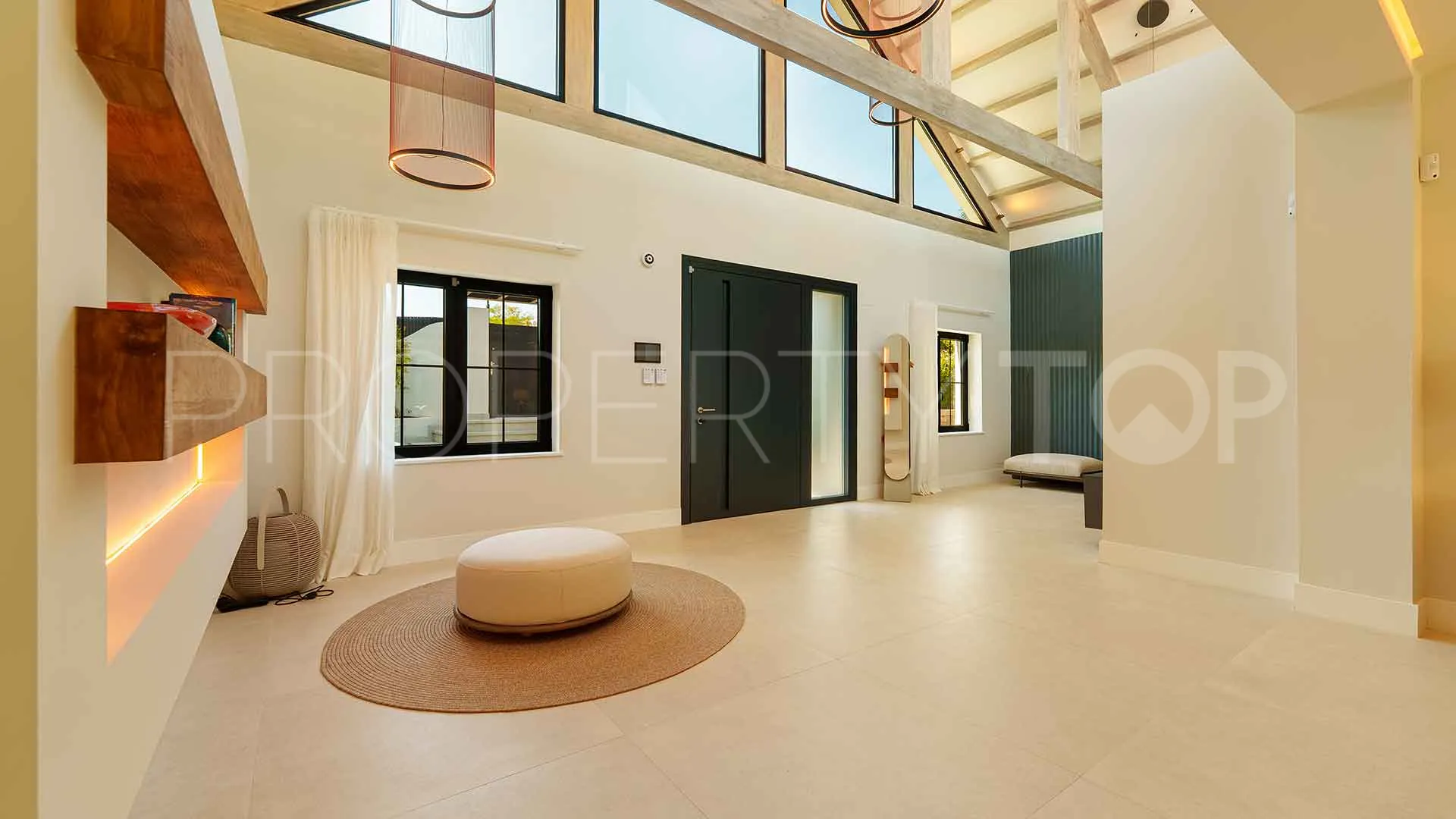 5 bedrooms villa for sale in Marbella - Puerto Banus