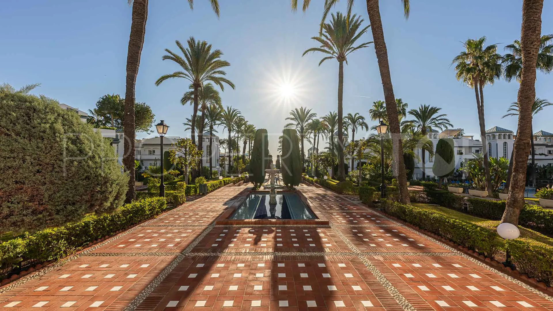 For sale 3 bedrooms penthouse in Dominion Beach