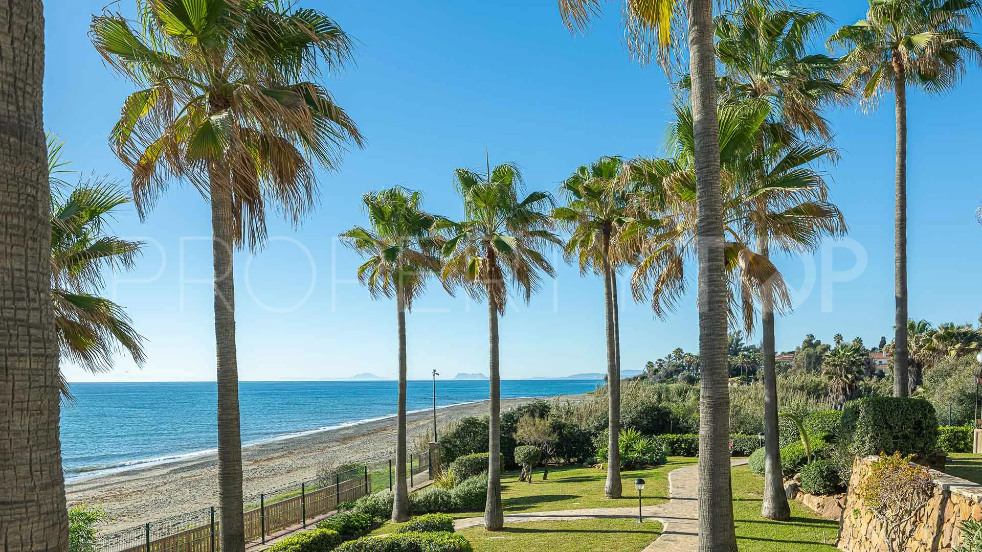 For sale 3 bedrooms penthouse in Dominion Beach