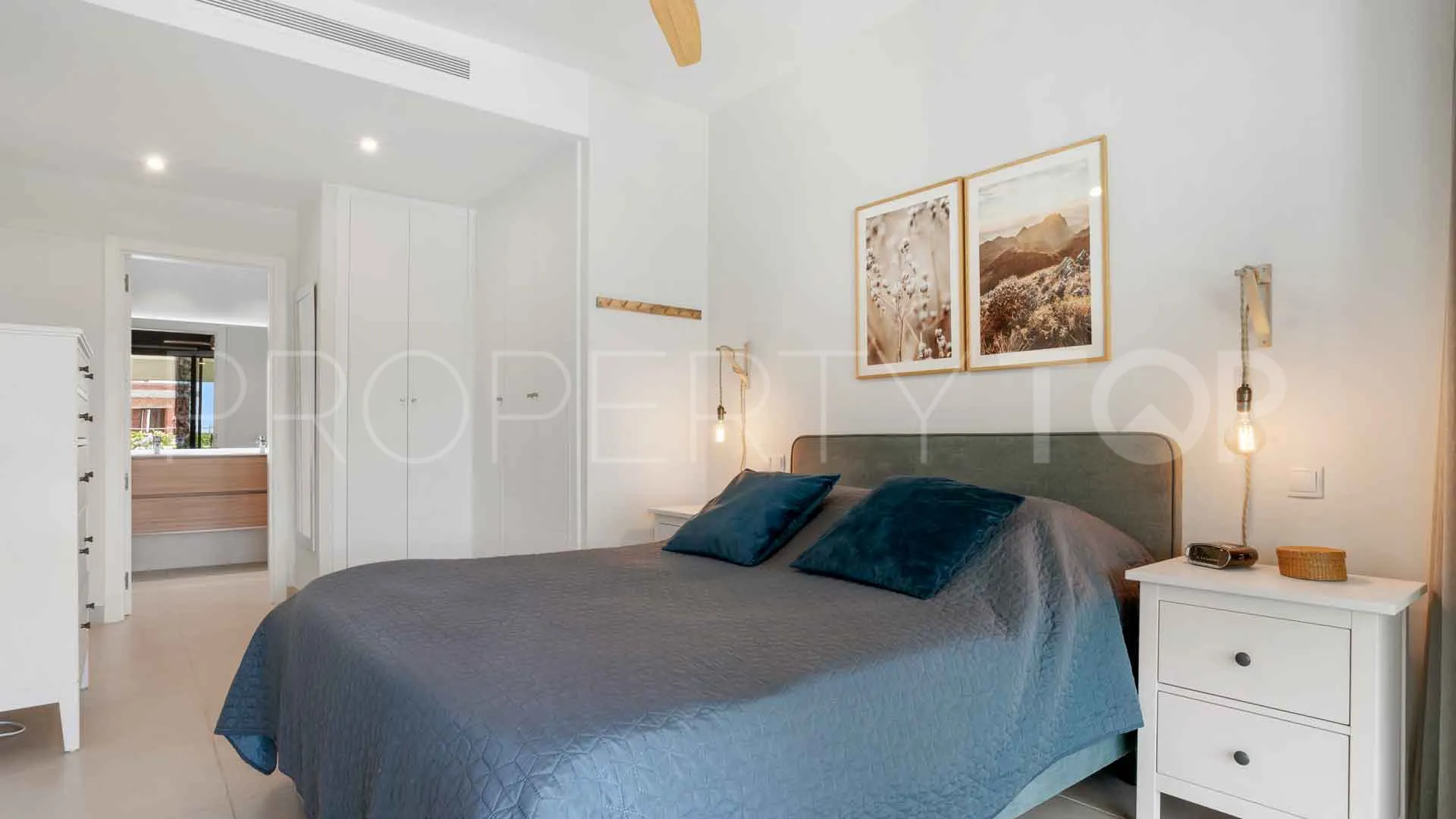 Estepona, apartamento en venta de 2 dormitorios