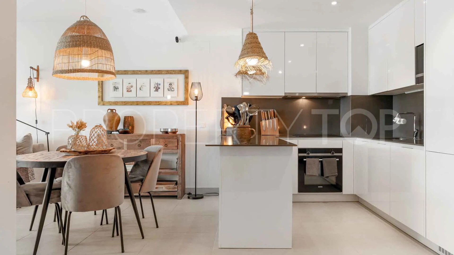 Estepona, apartamento en venta de 2 dormitorios