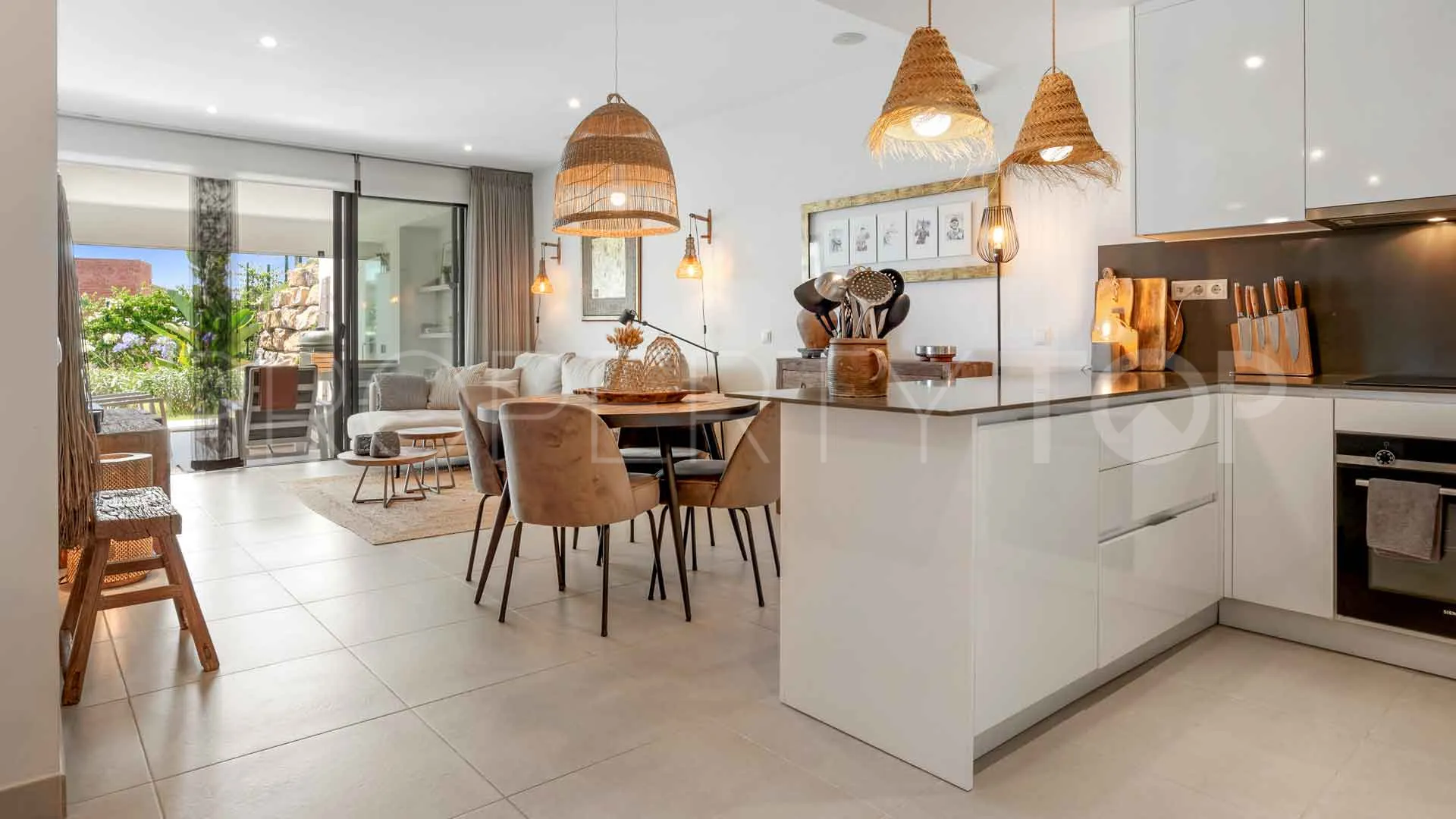 Estepona, apartamento en venta de 2 dormitorios