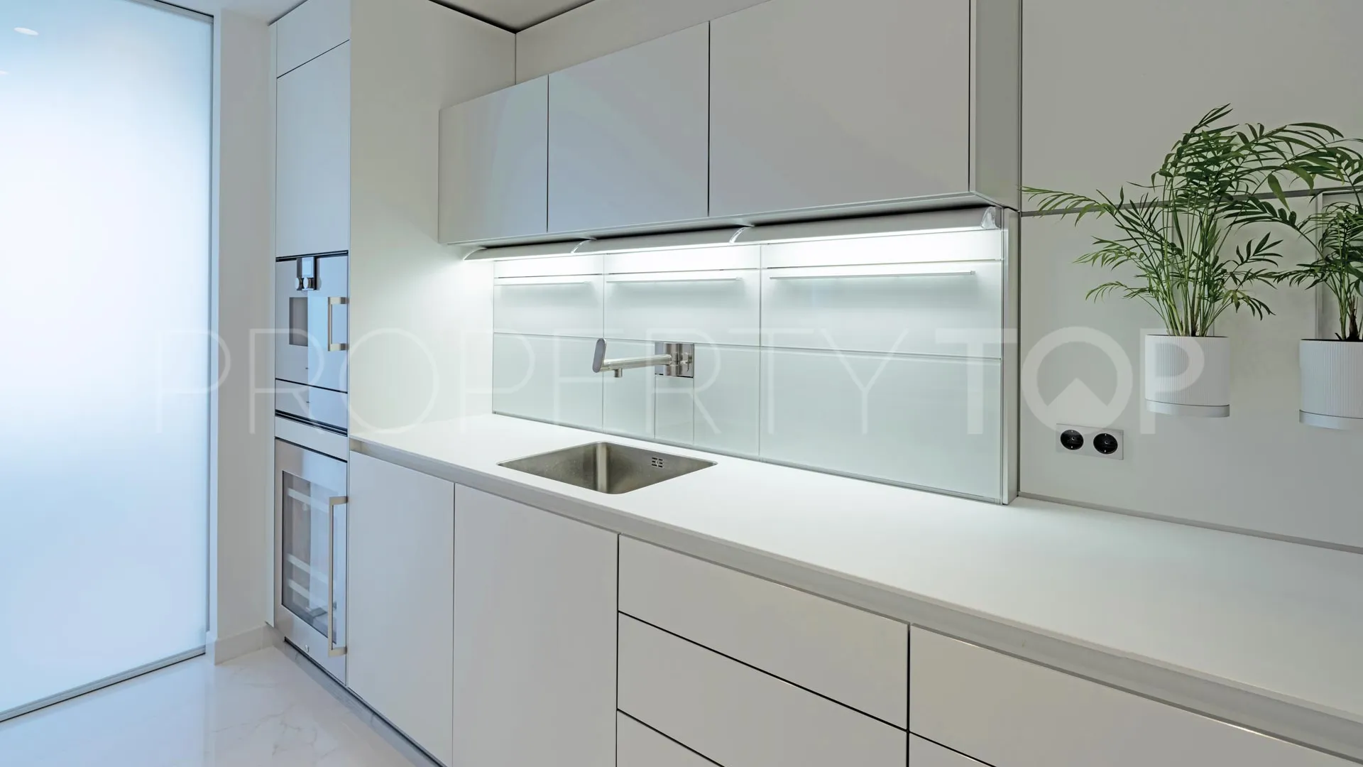 Se vende apartamento en Jardín del Mediterráneo