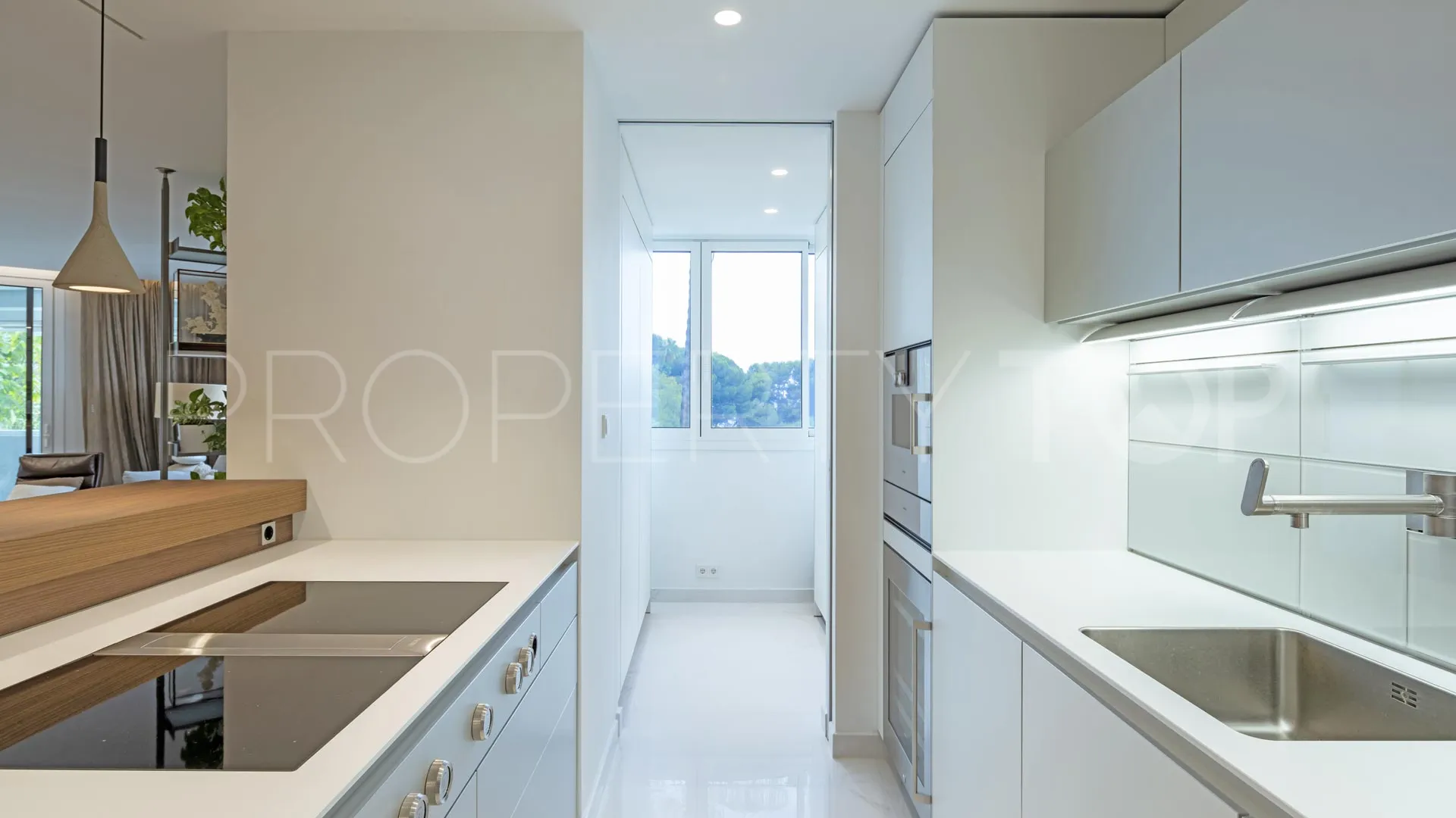 Se vende apartamento en Jardín del Mediterráneo