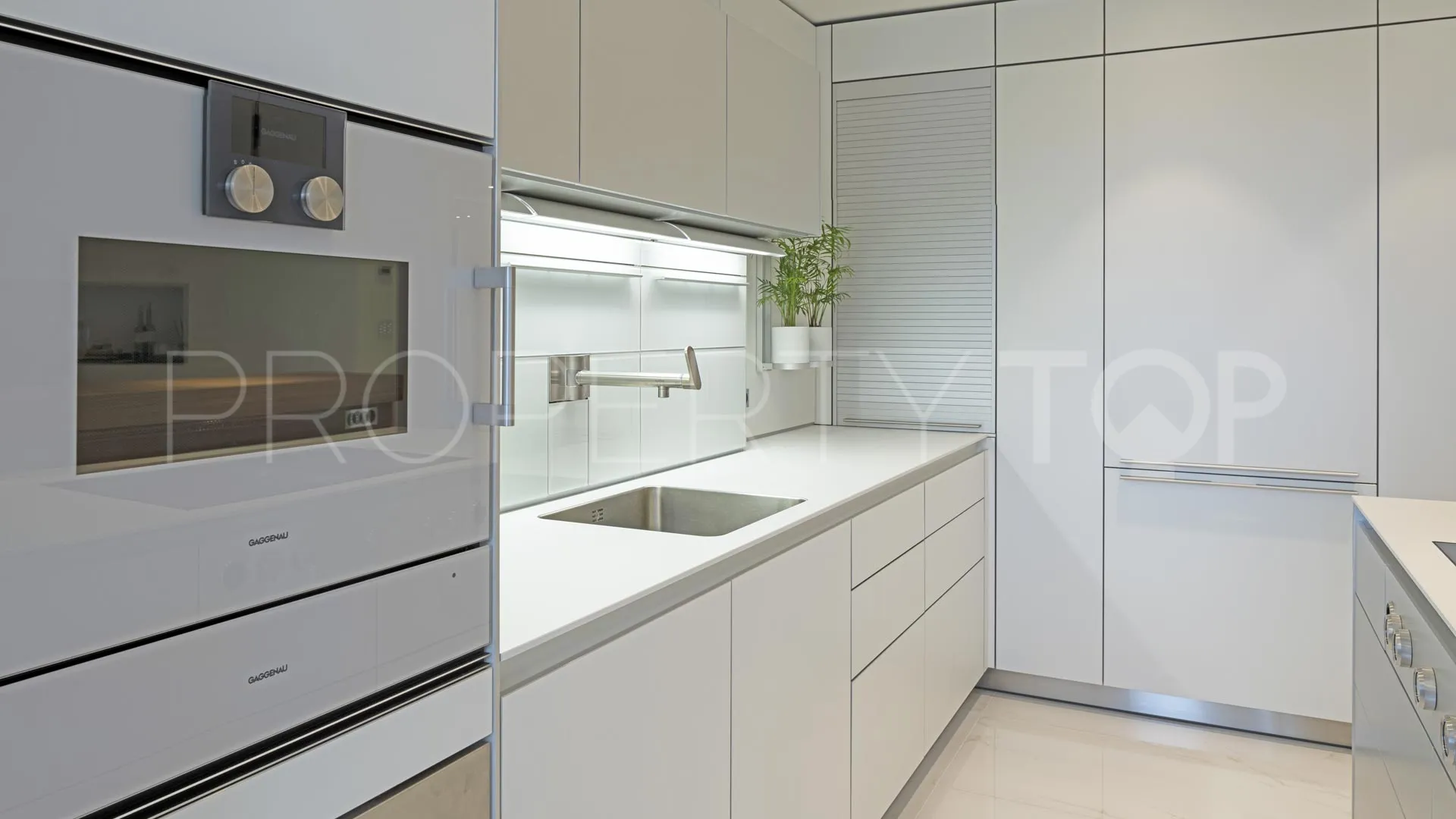 Se vende apartamento en Jardín del Mediterráneo