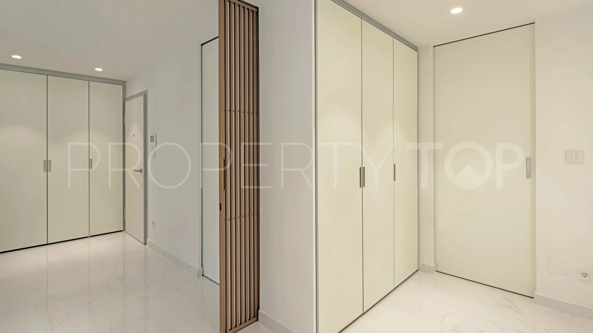 Se vende apartamento en Jardín del Mediterráneo
