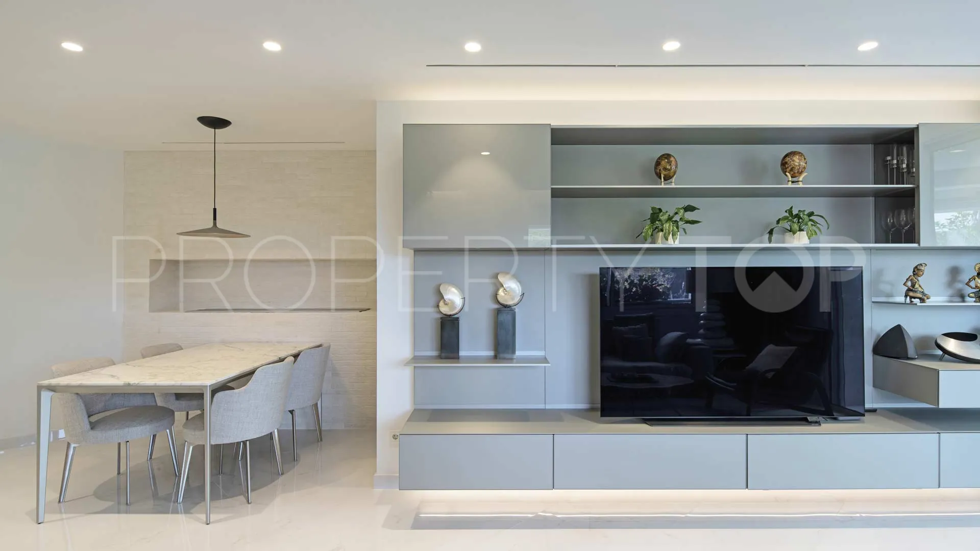 Se vende apartamento en Jardín del Mediterráneo