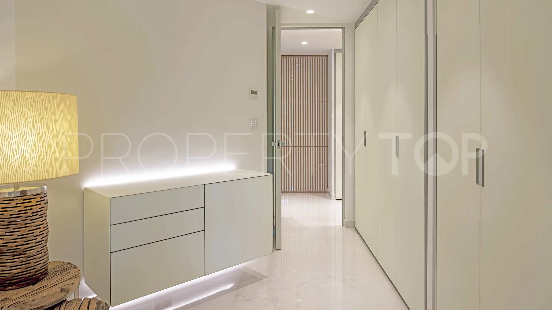 Se vende apartamento en Jardín del Mediterráneo