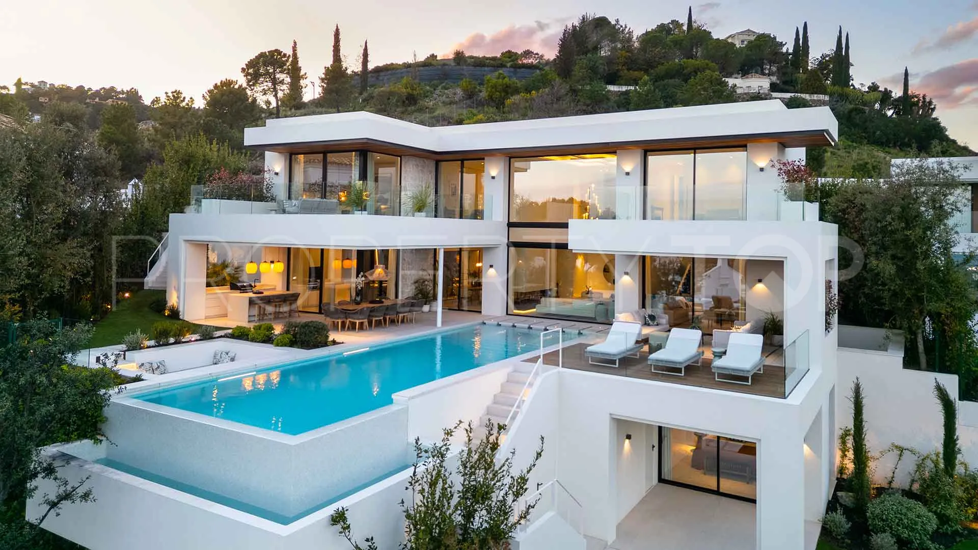 Villa for sale in Lomas de La Quinta with 6 bedrooms