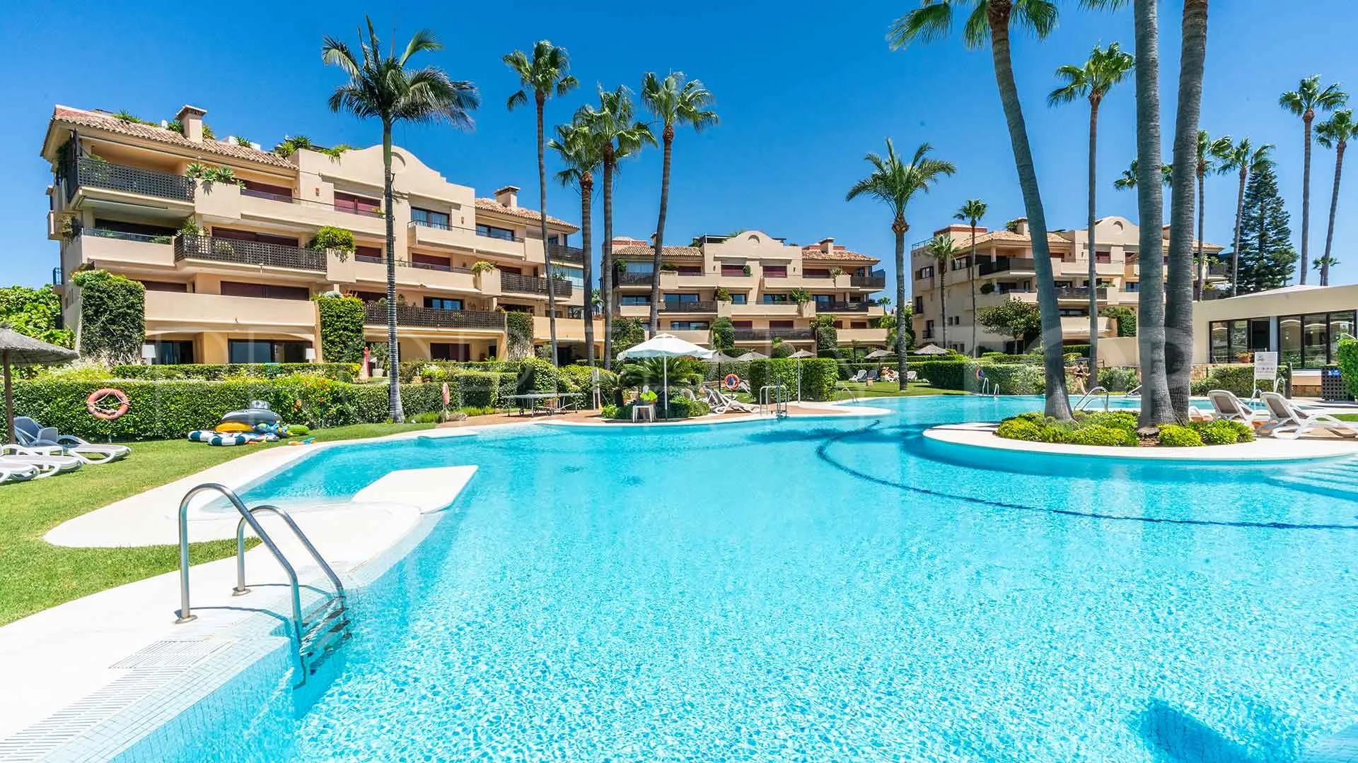 3 bedrooms apartment in Costalita del Mar for sale