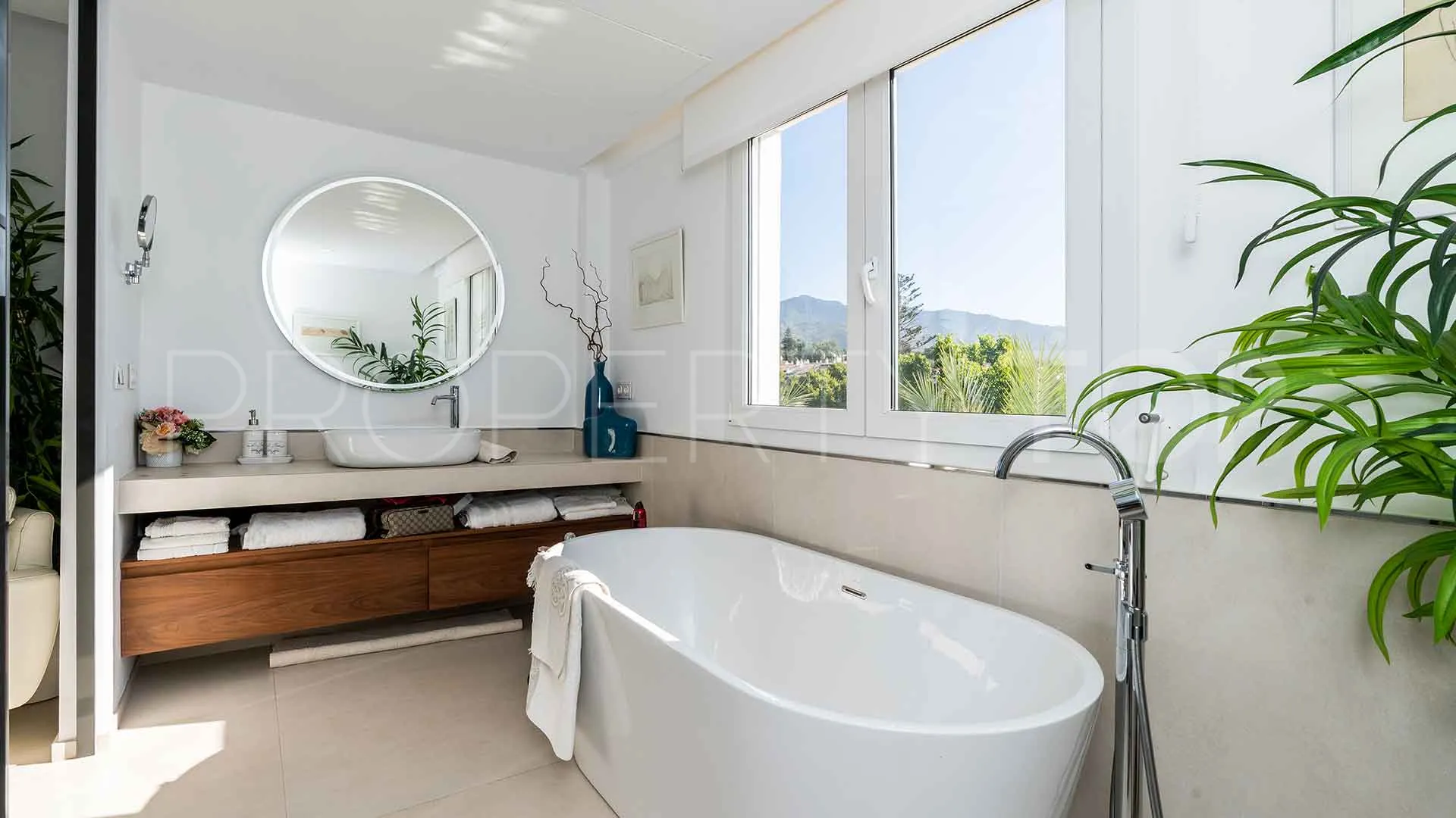 For sale Las Cañas Beach penthouse